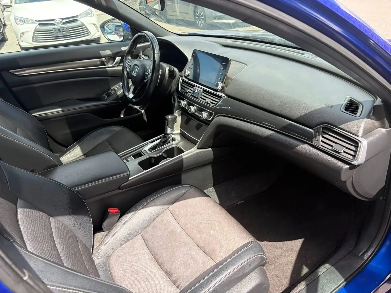 Honda Accord снимка Honda Accord