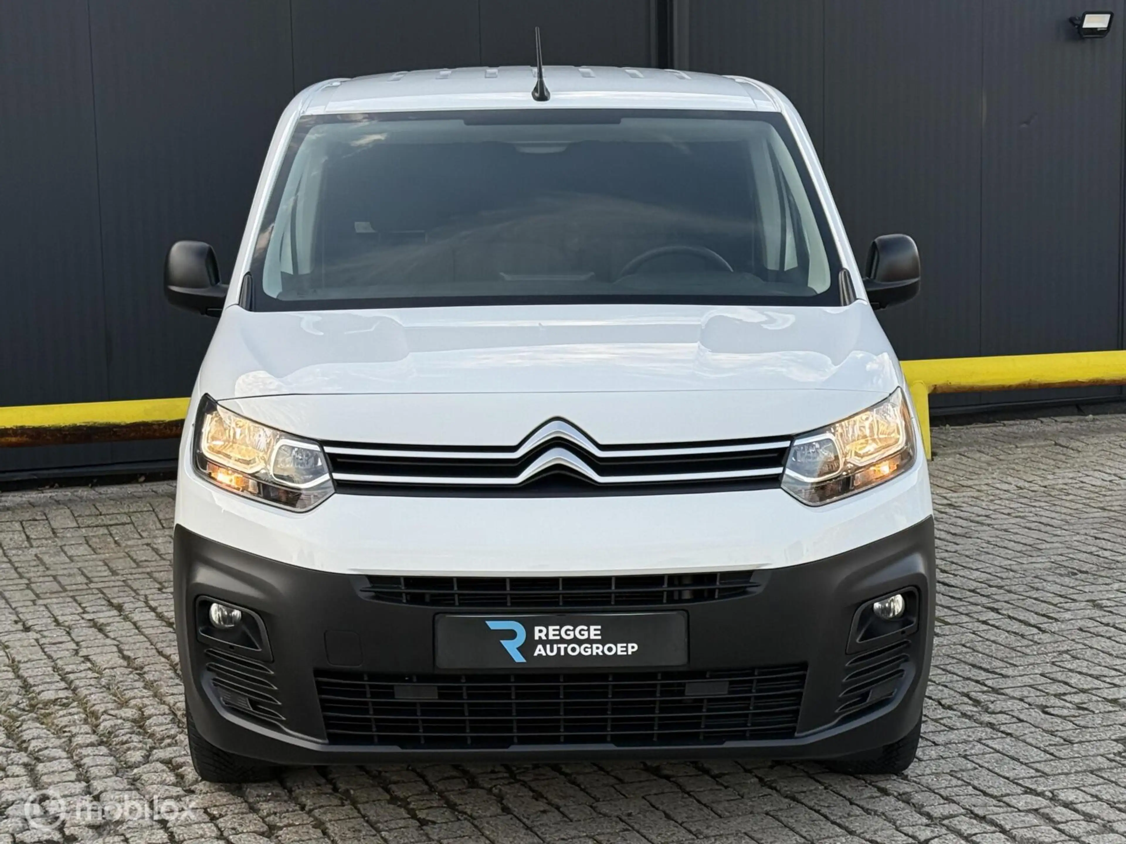 Citroen Berlingo bestel 1.2 PureTech Club RIEM VERVANGEN — photo 5