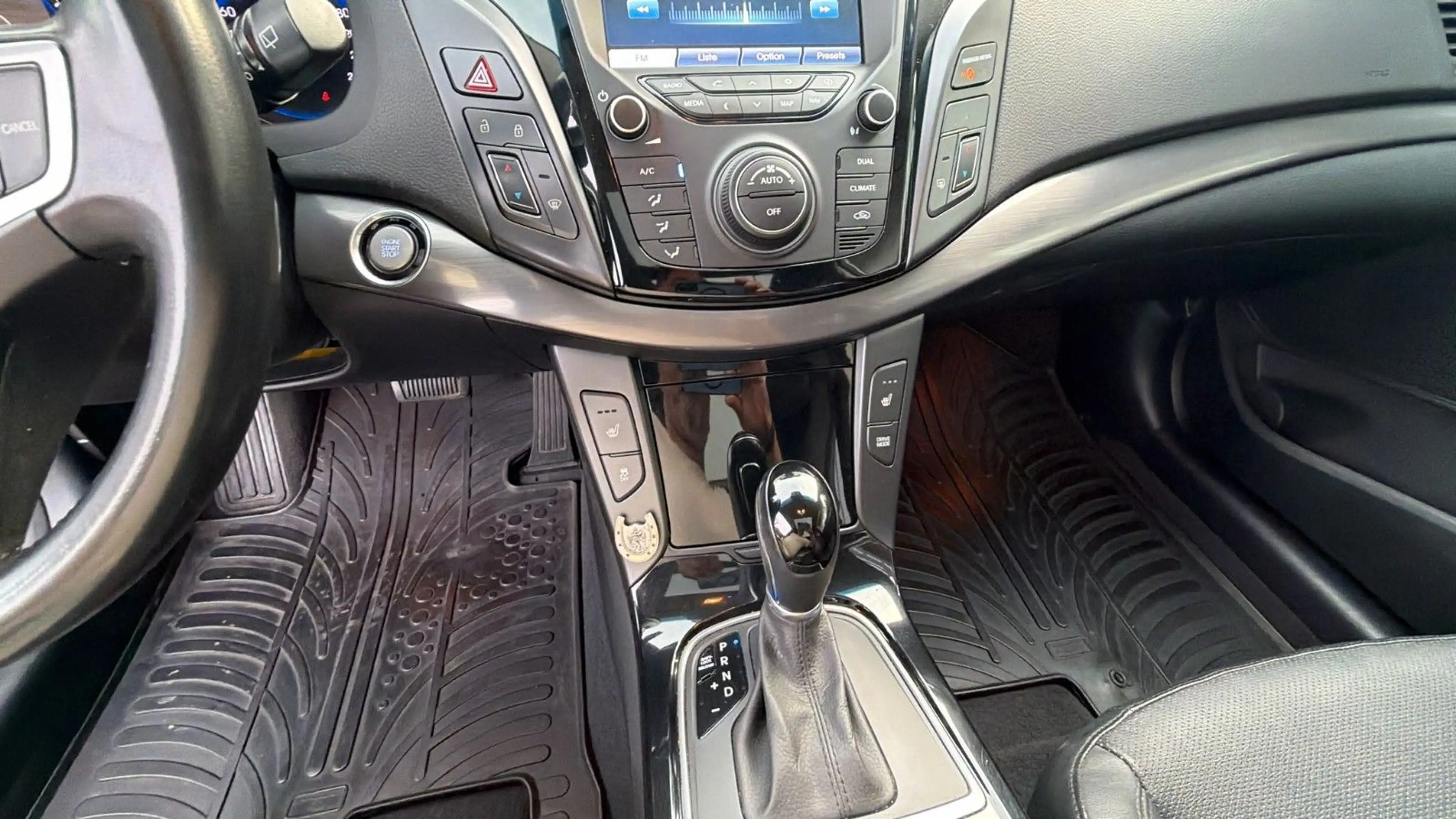Hyundai i40 cw Premium — photo 11