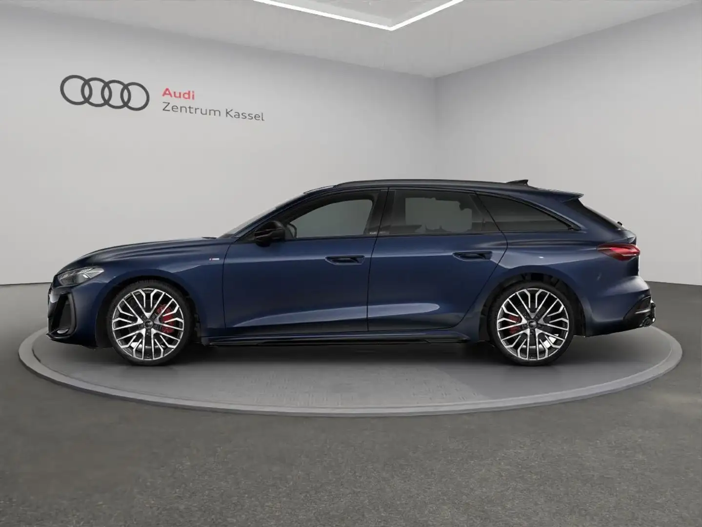 Audi A5 Avant TFSI Matrix AHK 360° Blau - 2