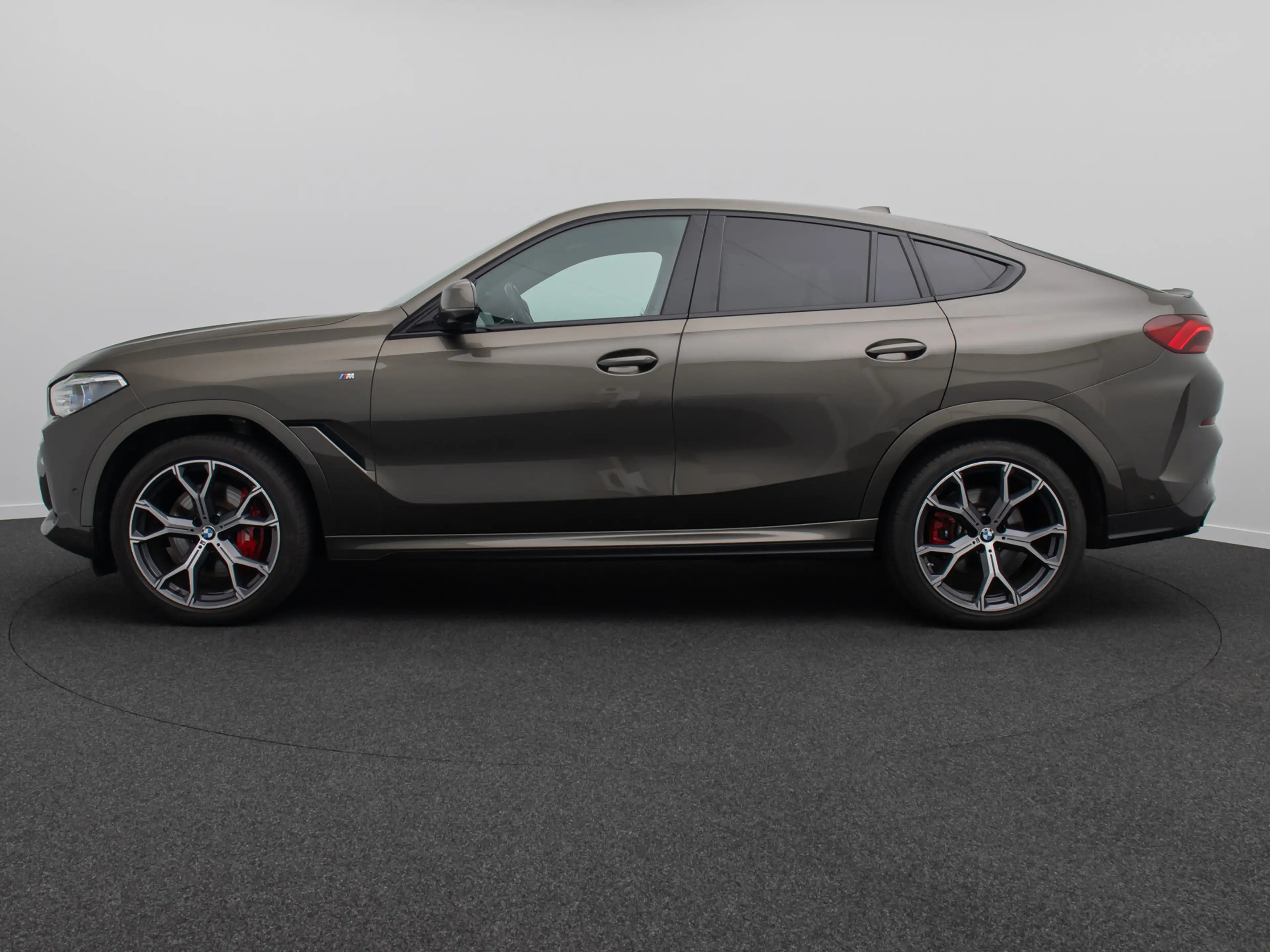 BMW X6 MSport Kamera Laser HUD DAB HiFi 21Zoll — photo 11