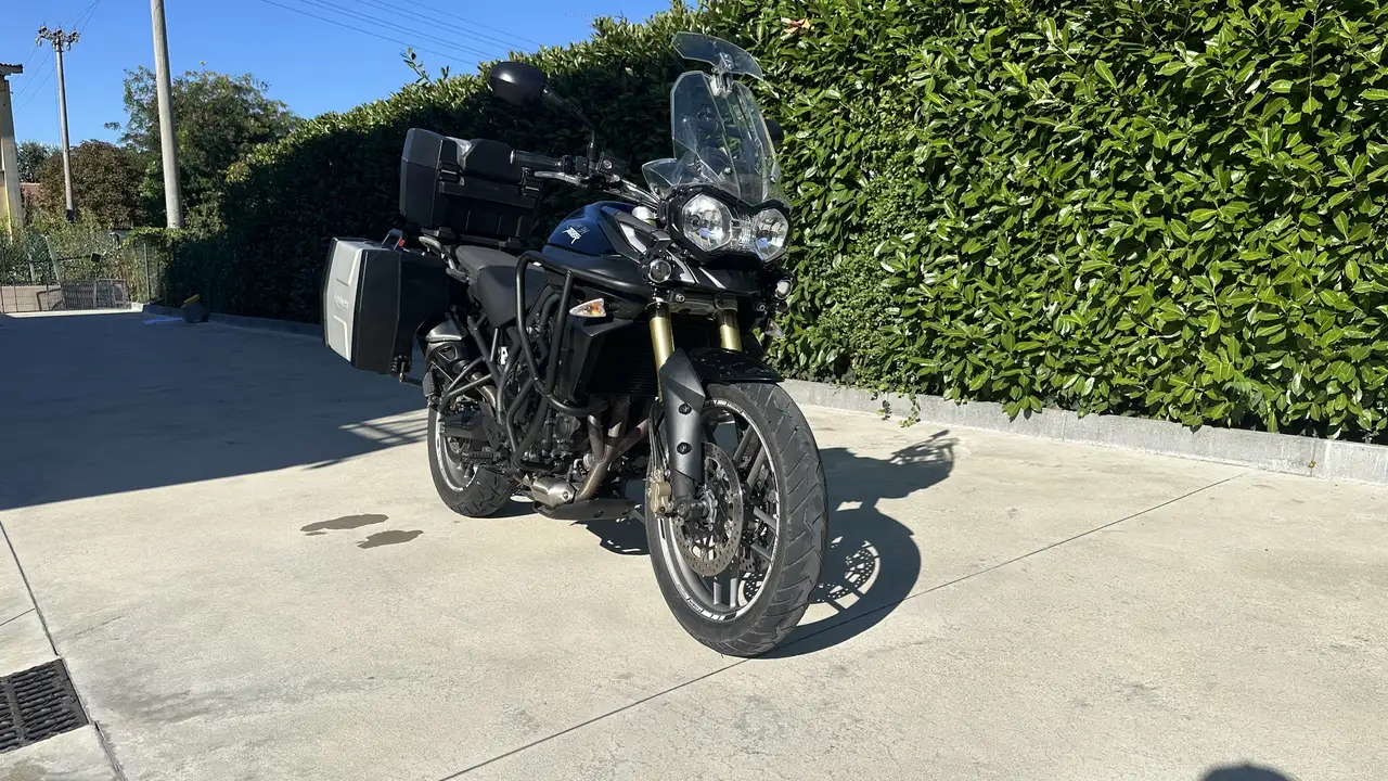 Triumph Tiger 800
