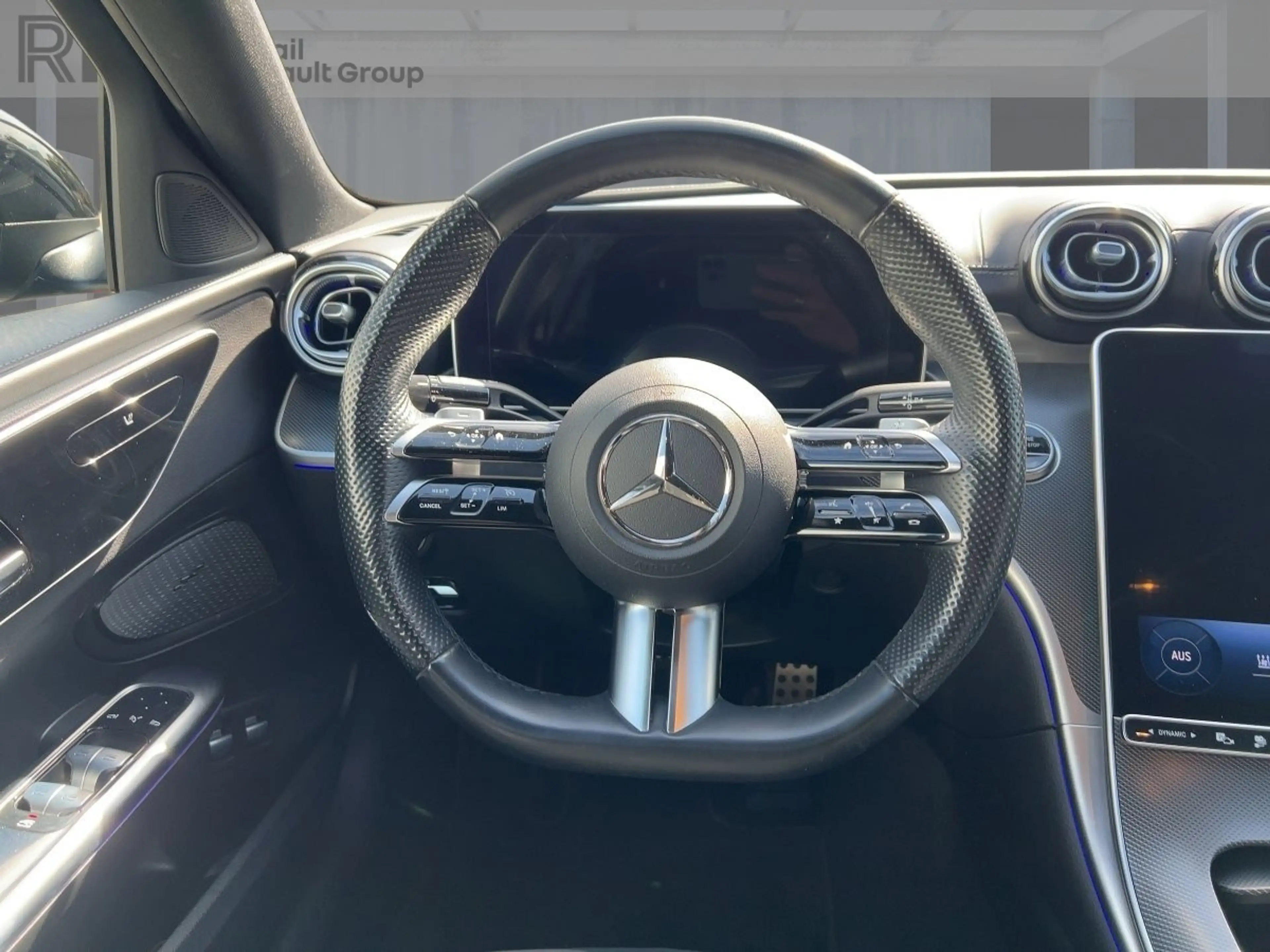 Mercedes-Benz C 300 C 300e AMG-Line Leder/NightPaket — photo 11