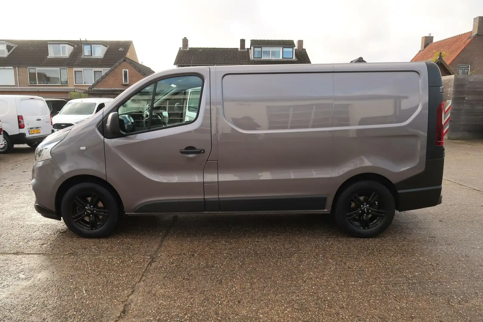 Fiat Talento 145PK 1eEig|Edition|Camera|Trekhaak|Navi|Cruise|MO Grijs - 2