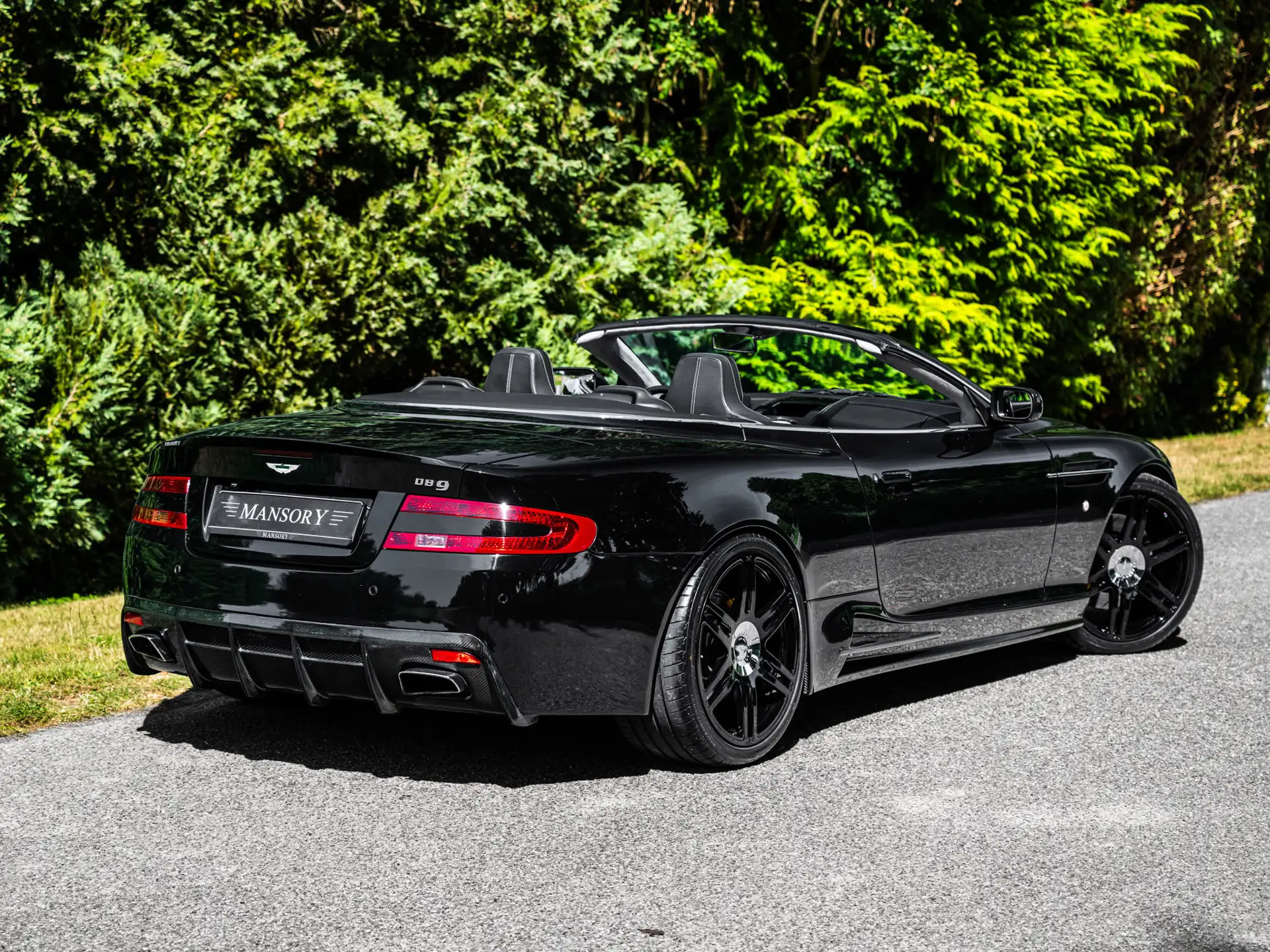애스턴마틴 DB9 Volante 2006 검정 사진 2