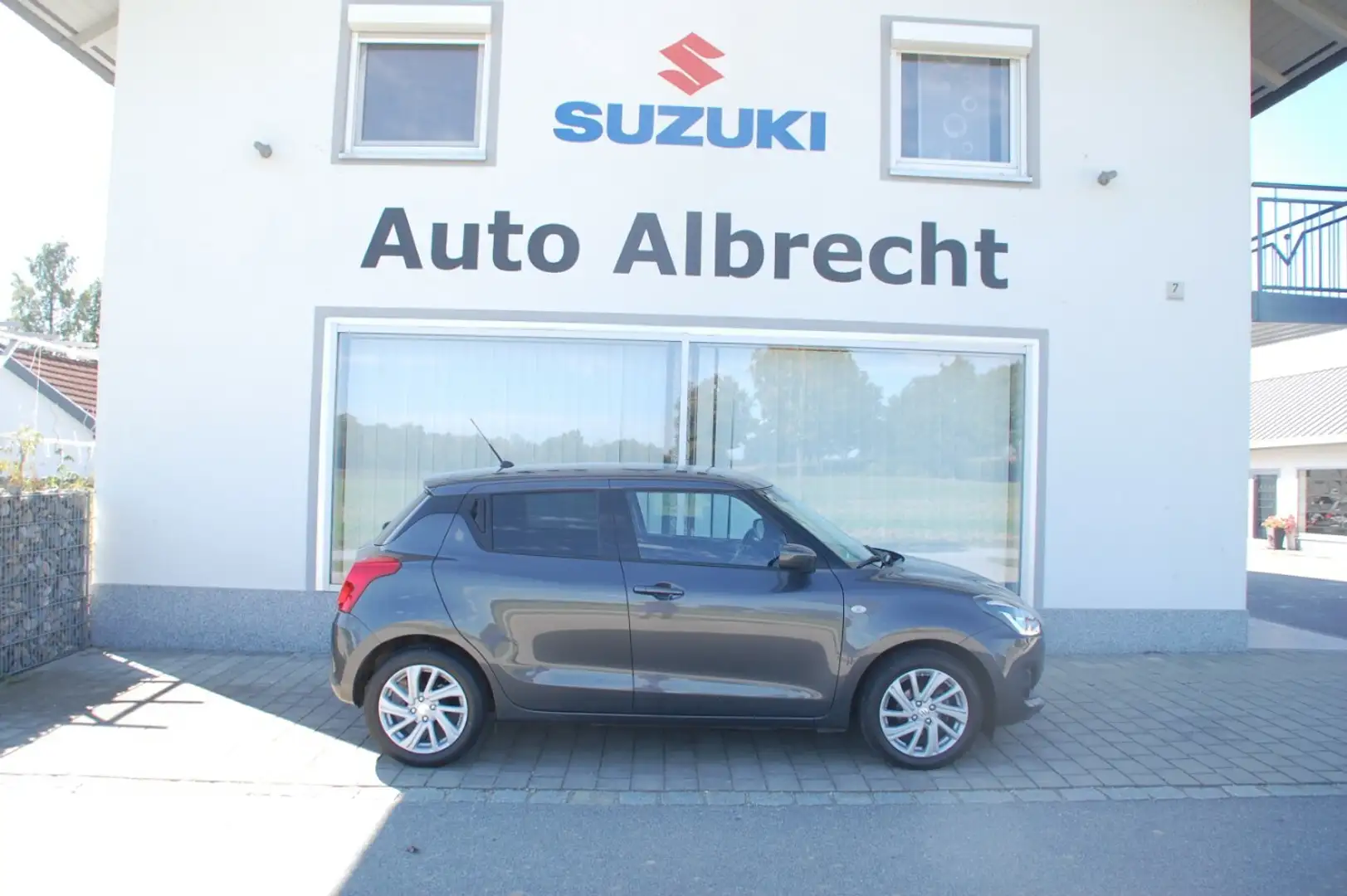 Suzuki Swift Comfort CVT Grau - 1