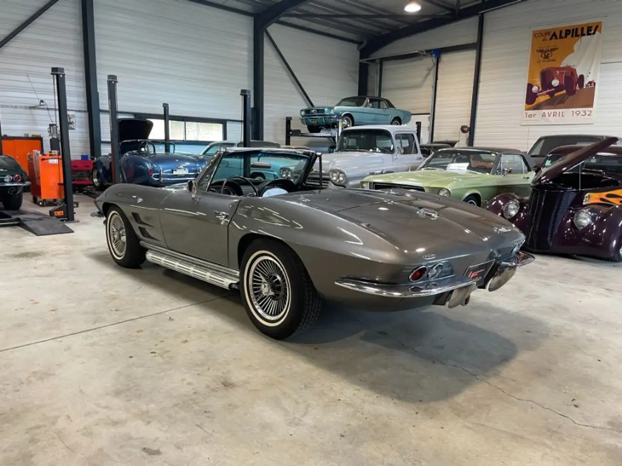Chevrolet Corvette C2 CABRIOLET, foto 2
