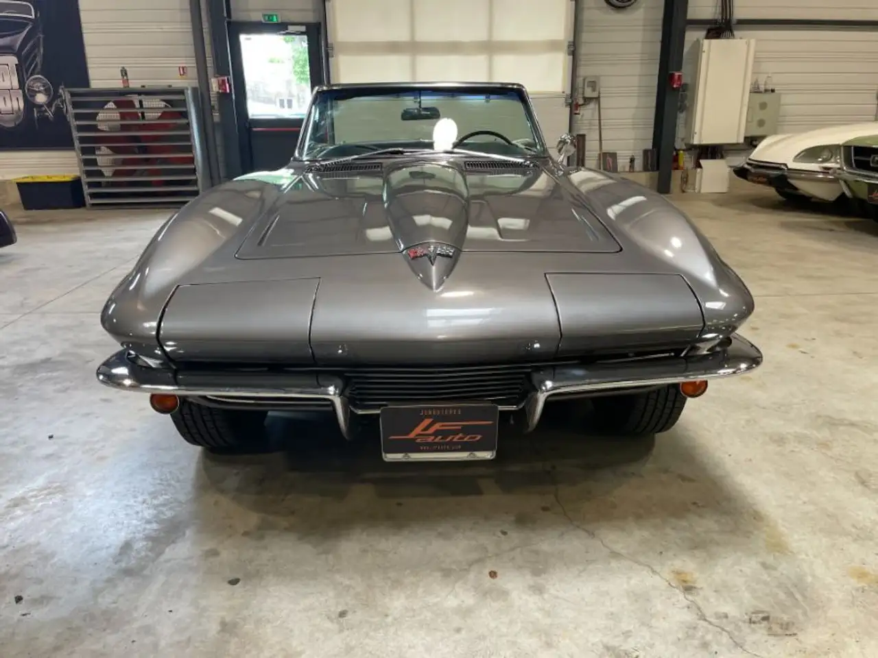 Chevrolet Corvette C2 CABRIOLET, foto 3
