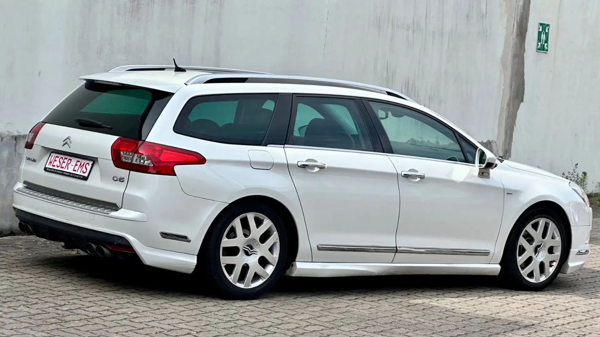 Citroen C5 Tourer 2,2 HDI By Carlsson GPS Klima Leder Weiß - 2