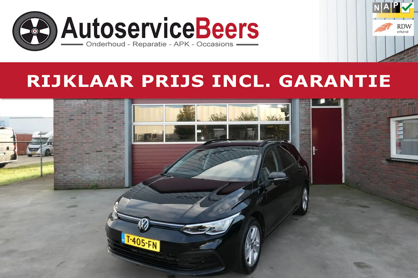 Volkswagen Golf Variant 1.0 eTSI Life Business, Camera, Carplay, Stuur / s Zwart - 1