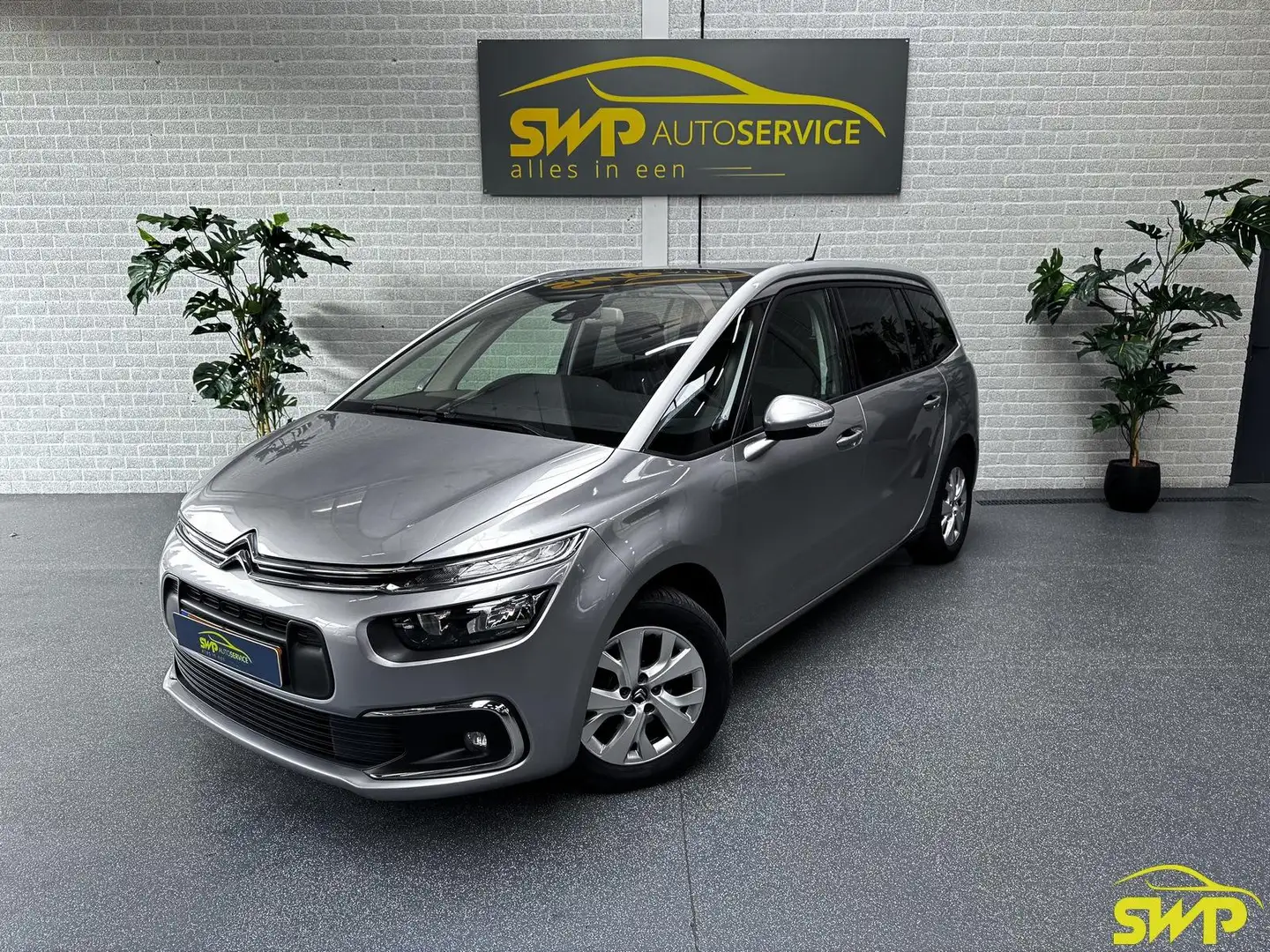 Citroen Grand C4 SpaceTourer 1.2 PureTech Feel | Navi | Cam | 7 persoons | Auto Gris - 1