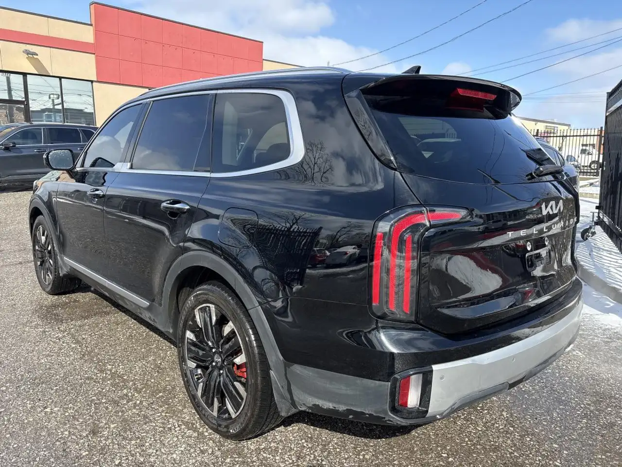 Kia Telluride снимка Kia Telluride