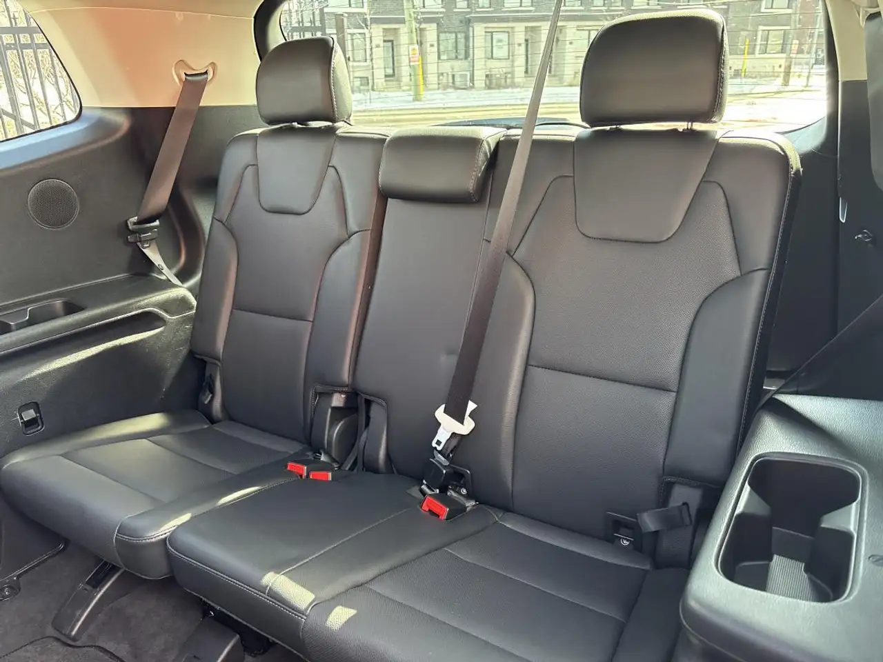 Kia Telluride снимка Kia Telluride