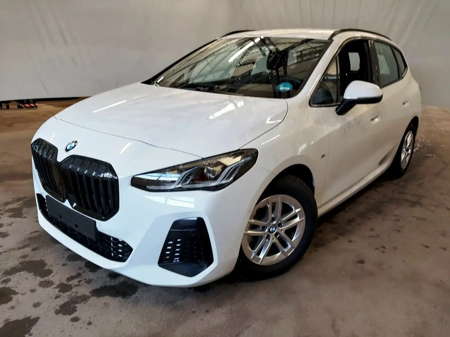 BMW 220 i M Sport HUD ACC 360°Kam AHK Weiß - 1