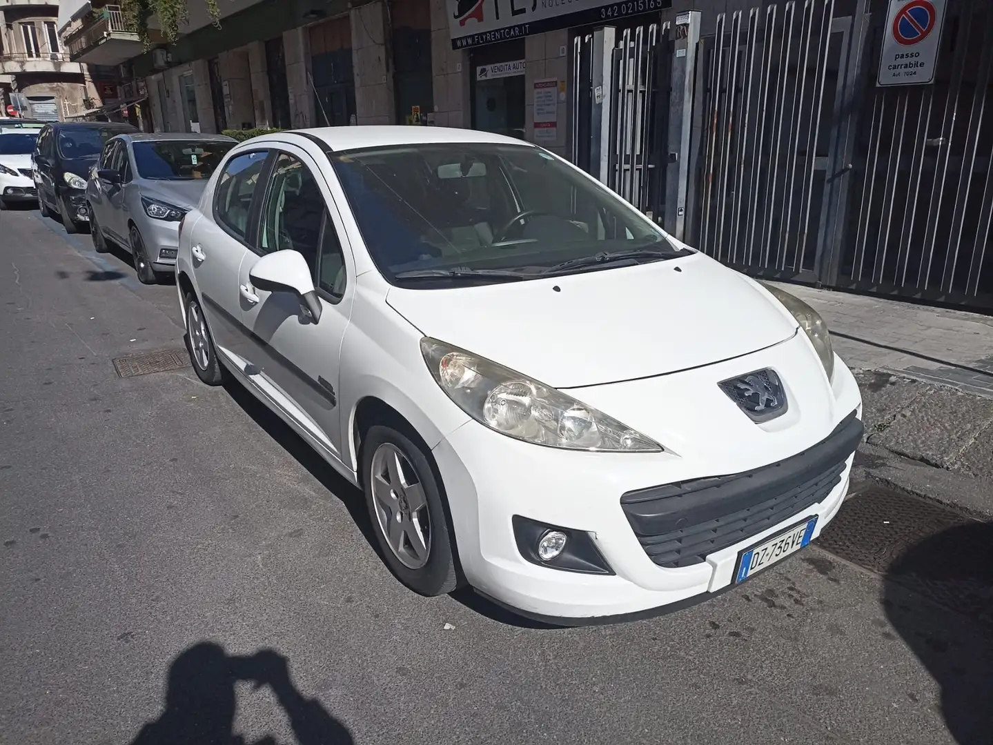 Peugeot 207 207 5p 1.4 8v Energie Sport s/navi eco-Gpl Blanc - 1