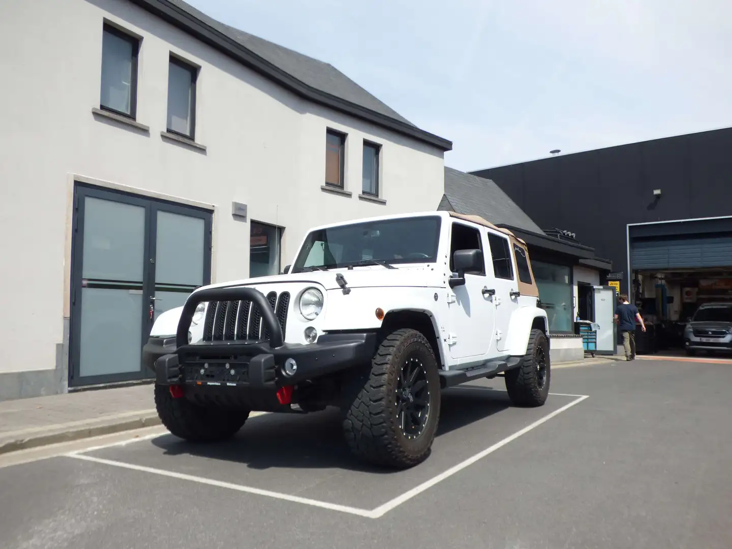 Jeep Wrangler 3.6i V6 Ultimate edition **67000km** Blanc - 1