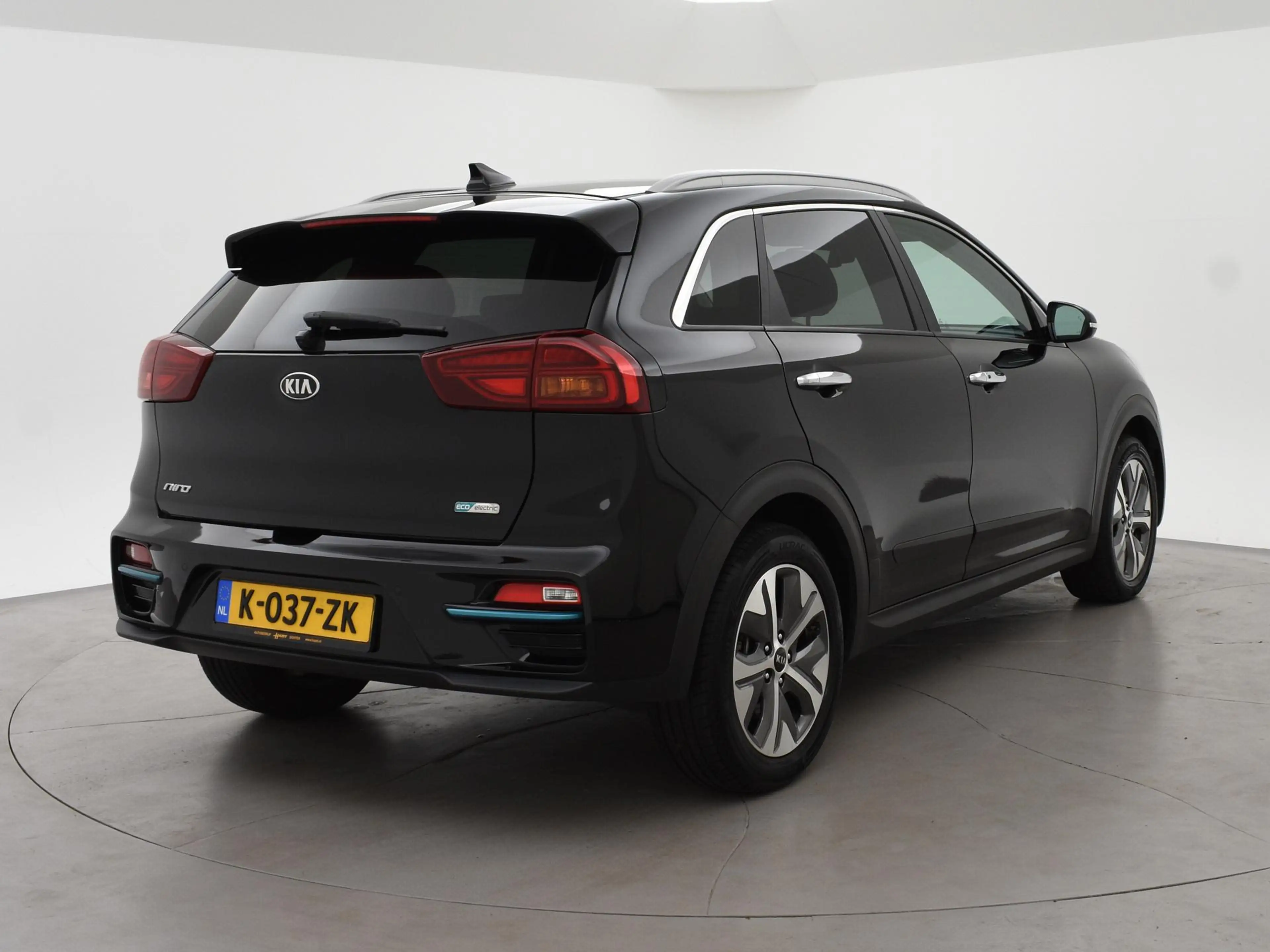 Kia e-Niro EXECUTIVELINE 64 kWh 98% SOH! + STOELVENTILATIE | — photo 2