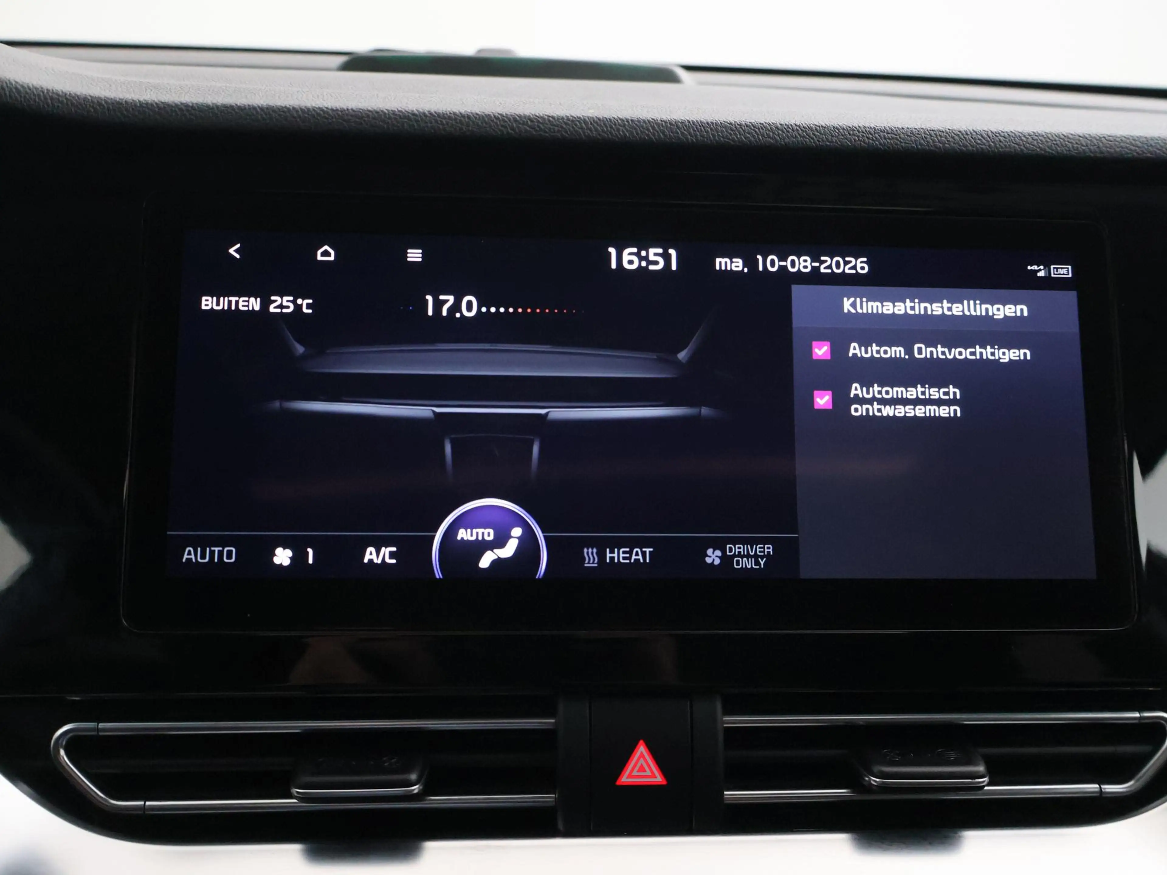 Kia e-Niro EXECUTIVELINE 64 kWh 98% SOH! + STOELVENTILATIE | — photo 48
