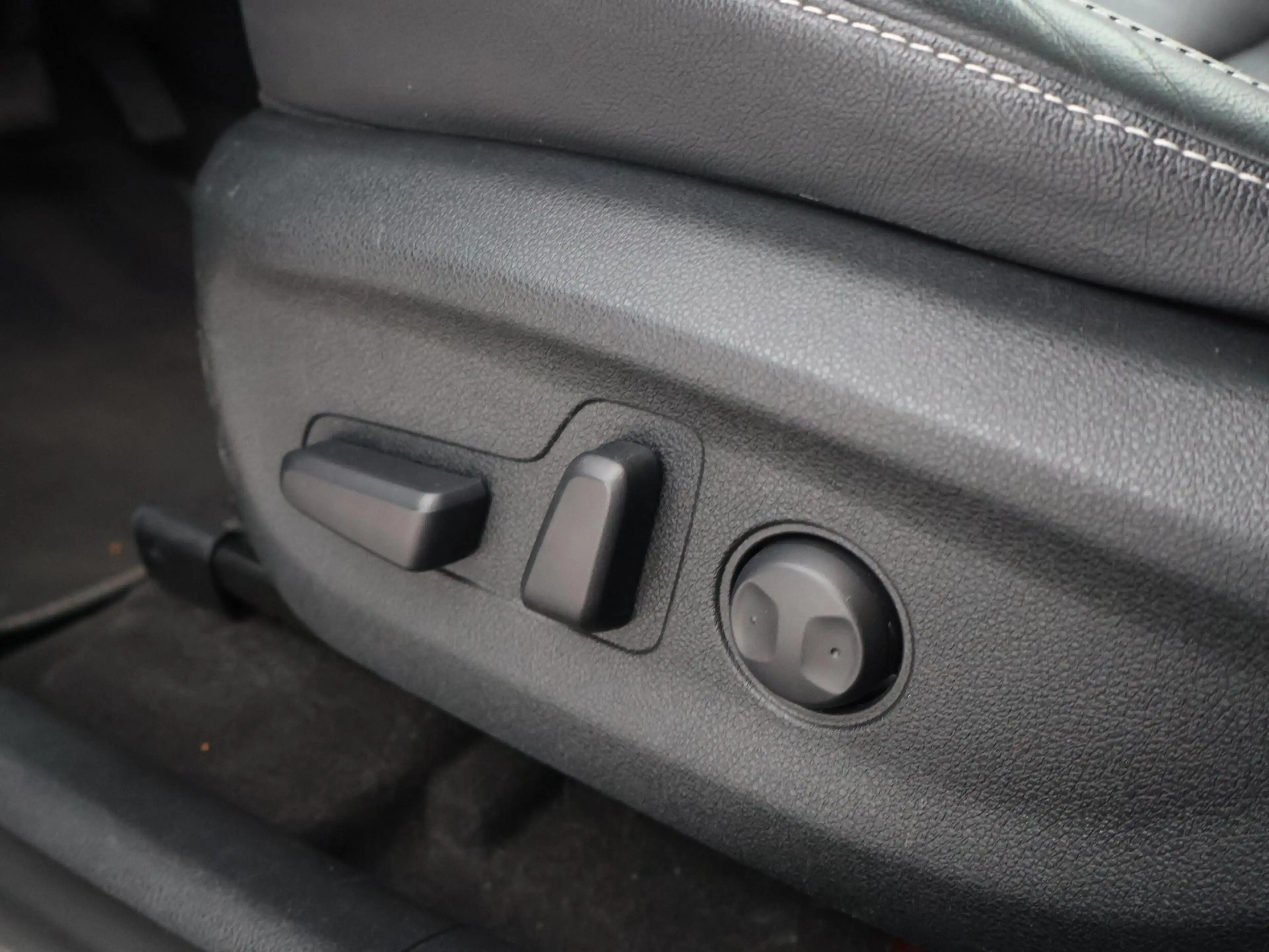 Kia e-Niro EXECUTIVELINE 64 kWh 98% SOH! + STOELVENTILATIE | — photo 21