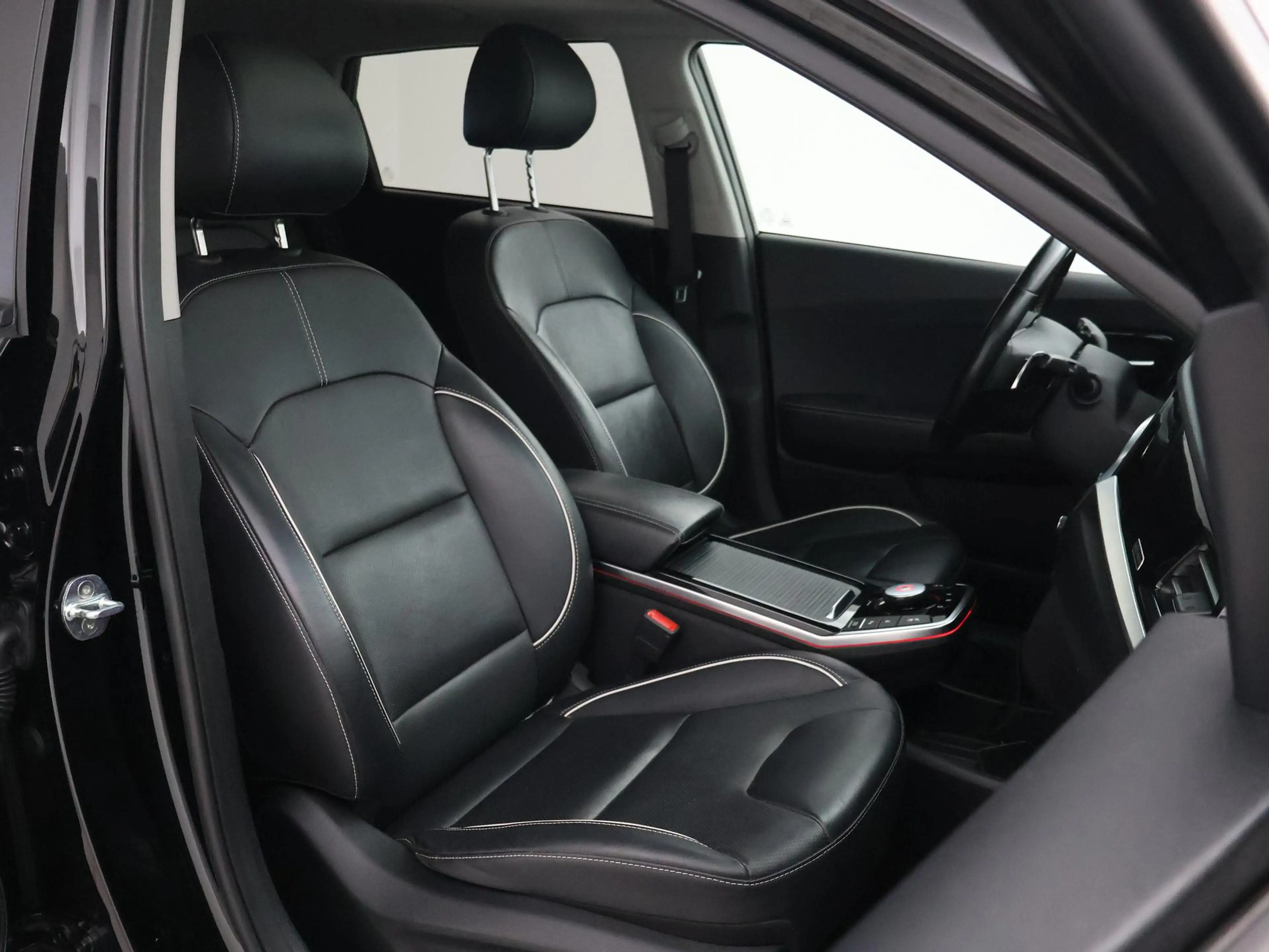Kia e-Niro EXECUTIVELINE 64 kWh 98% SOH! + STOELVENTILATIE | — photo 8