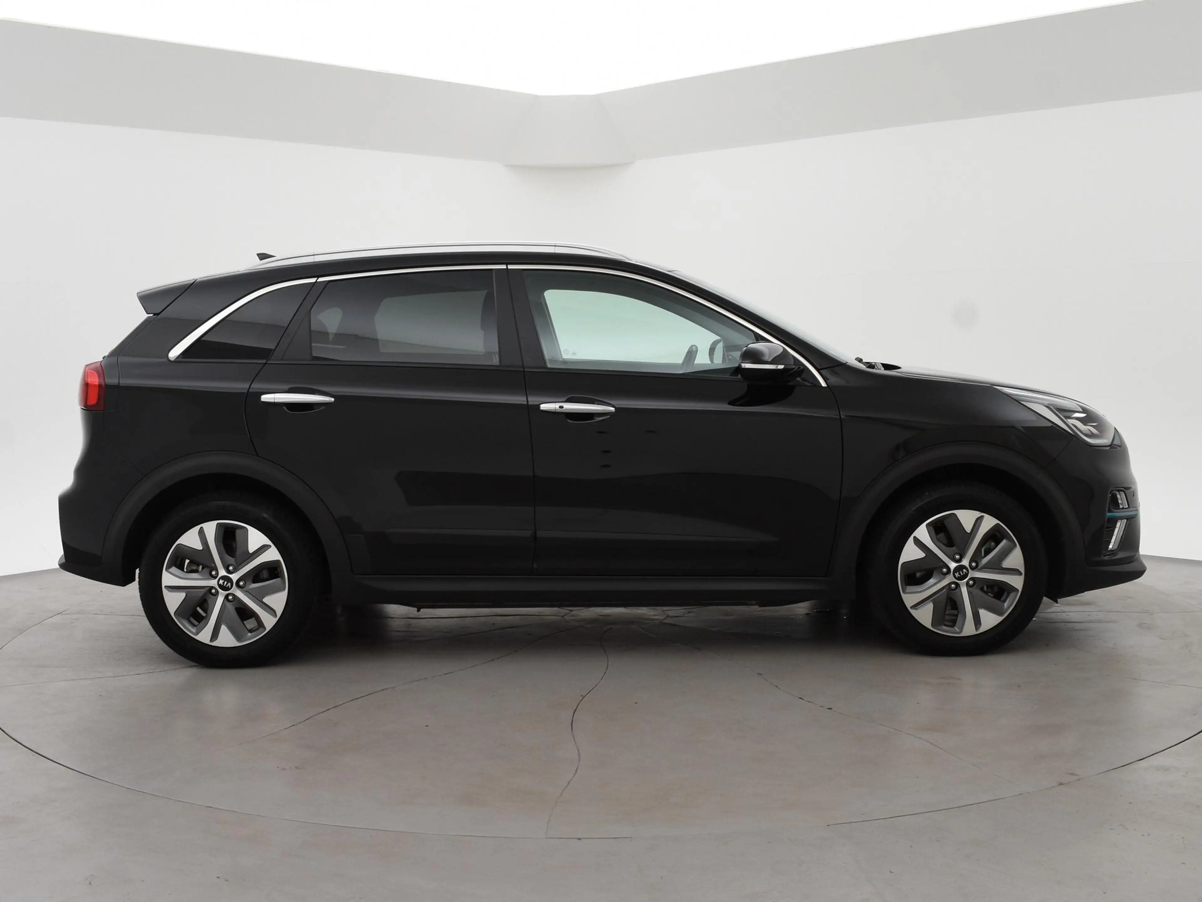 Kia e-Niro EXECUTIVELINE 64 kWh 98% SOH! + STOELVENTILATIE | — photo 11