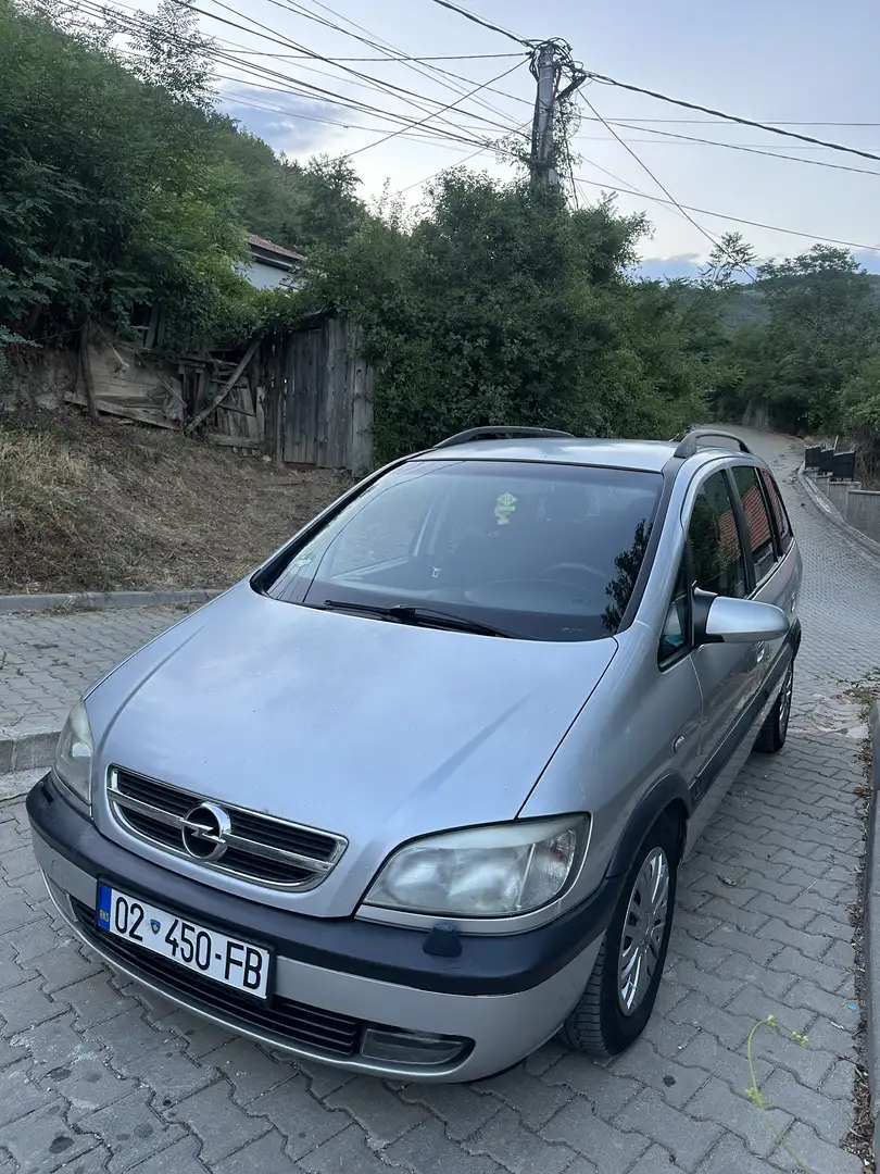 Opel Zafira 2.2 DTI Edition - 1