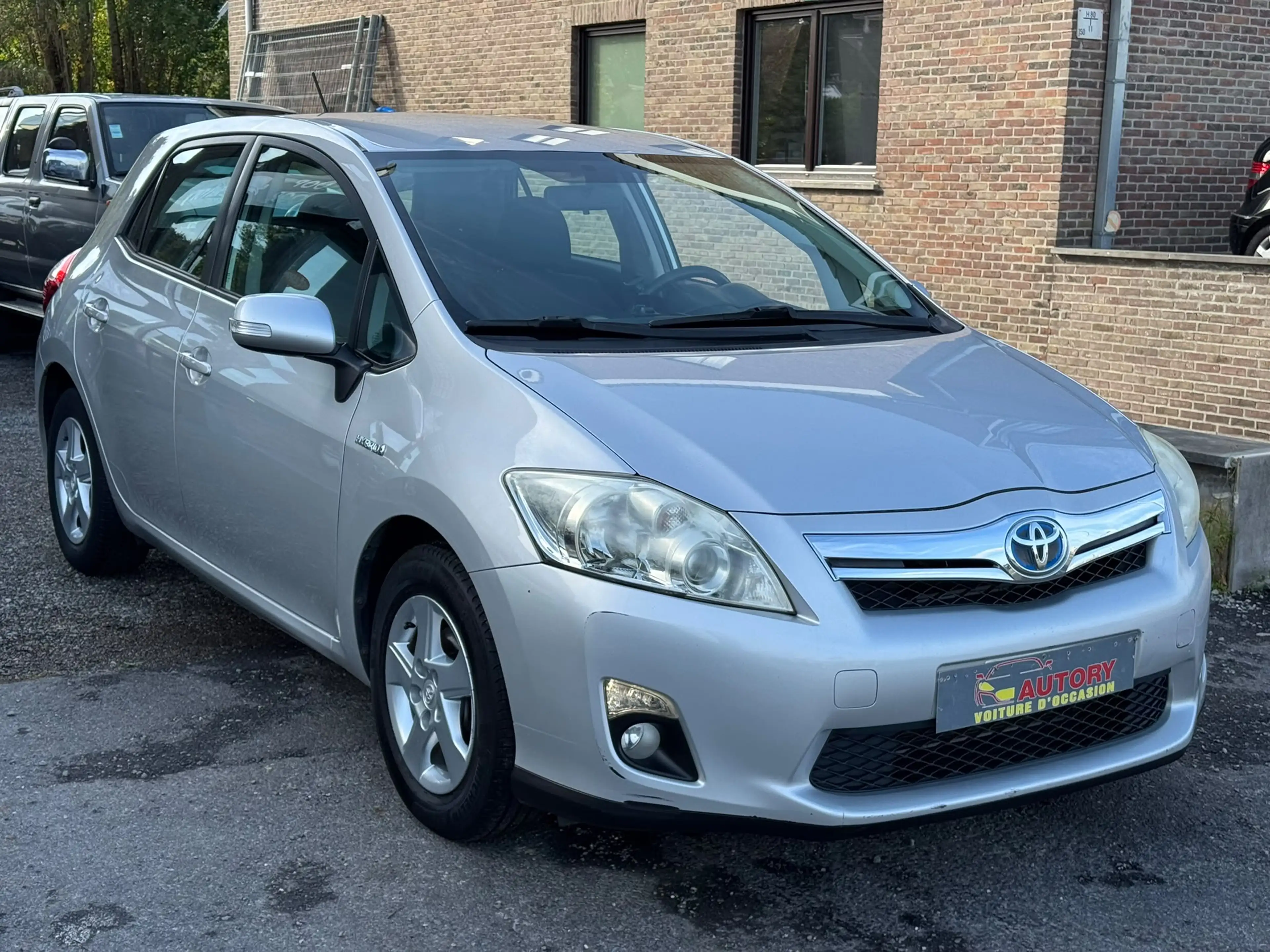 Toyota Auris Auris HEV 1.8i HSD Luna CVT — photo 3