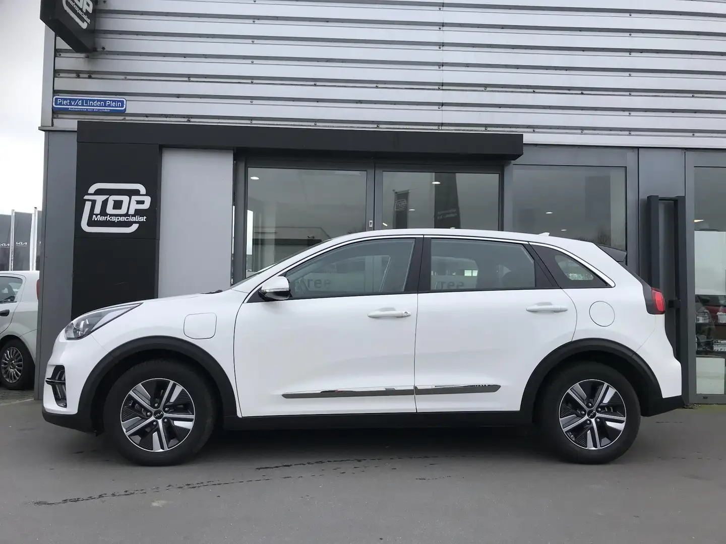 Kia Niro 1.6 PHEV DynamicLine 7 JAAR GARANTIE Weiß - 2
