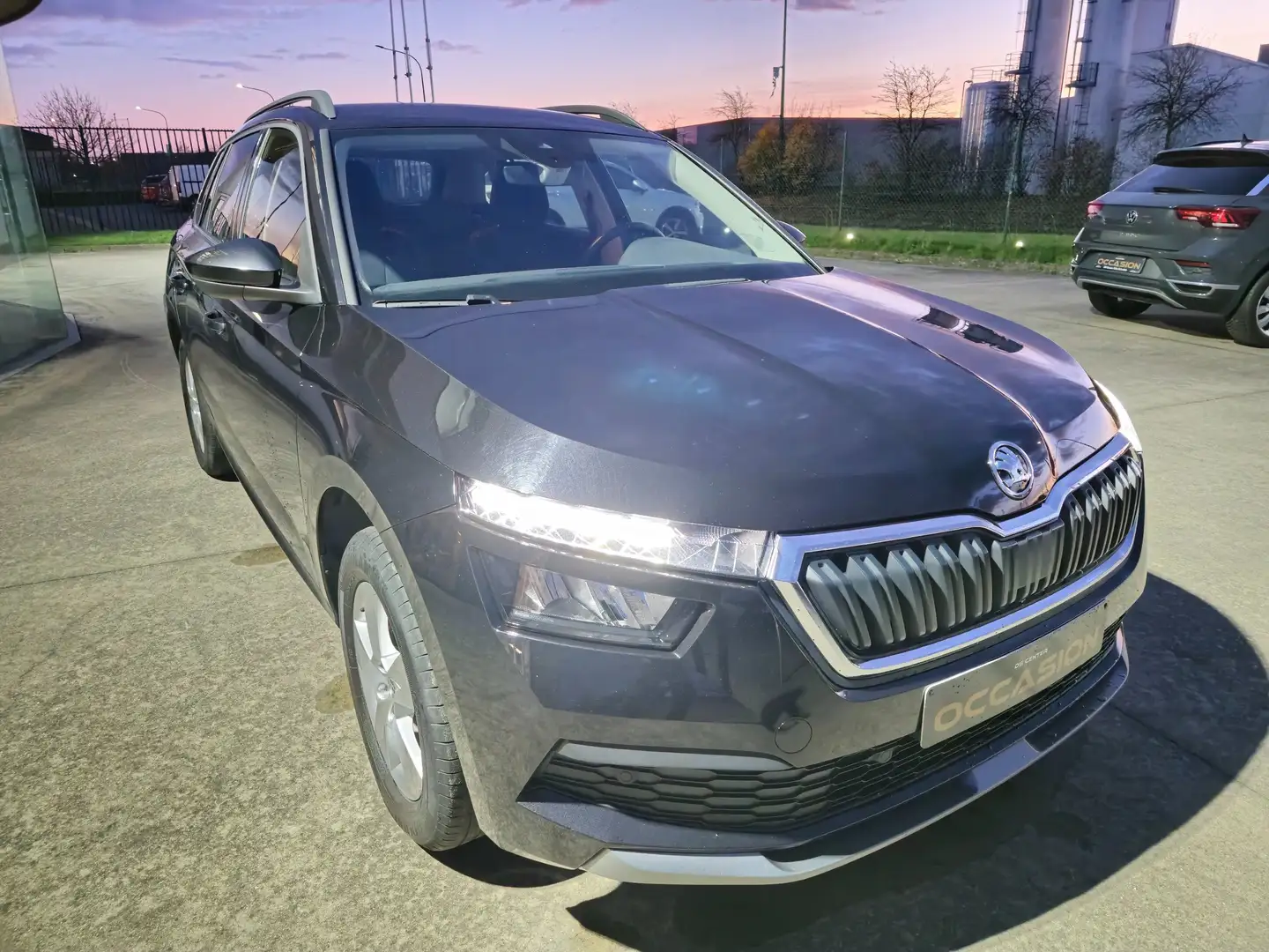 Skoda Kamiq Kamiq 1.0 TSI Ambition DSG Noir - 1