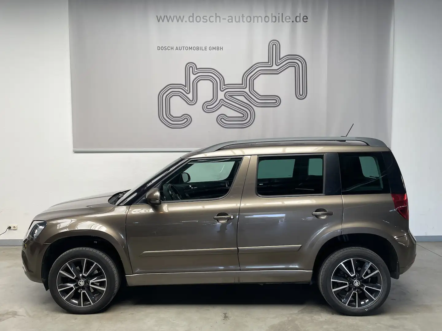 Skoda Yeti Elegance 4x4 DSG/Bi-XENON/KLIMAAUT./AHK Braun - 1