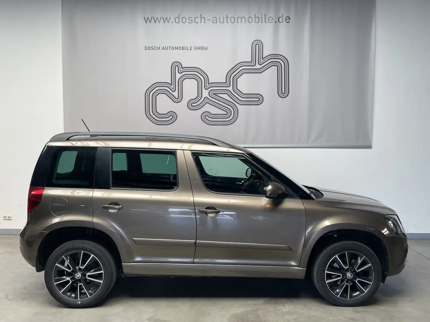 Skoda Yeti Elegance 4x4 DSG/Bi-XENON/KLIMAAUT./AHK Braun - 2