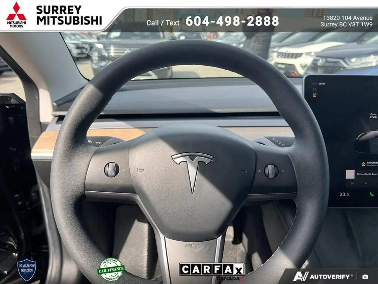 Tesla Model 3 снимка Tesla Model 3