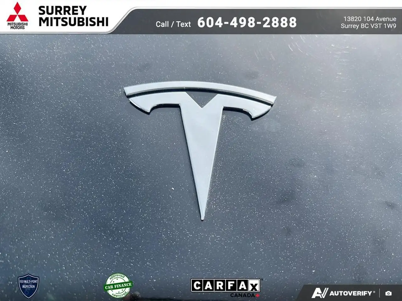 Tesla Model 3 снимка Tesla Model 3