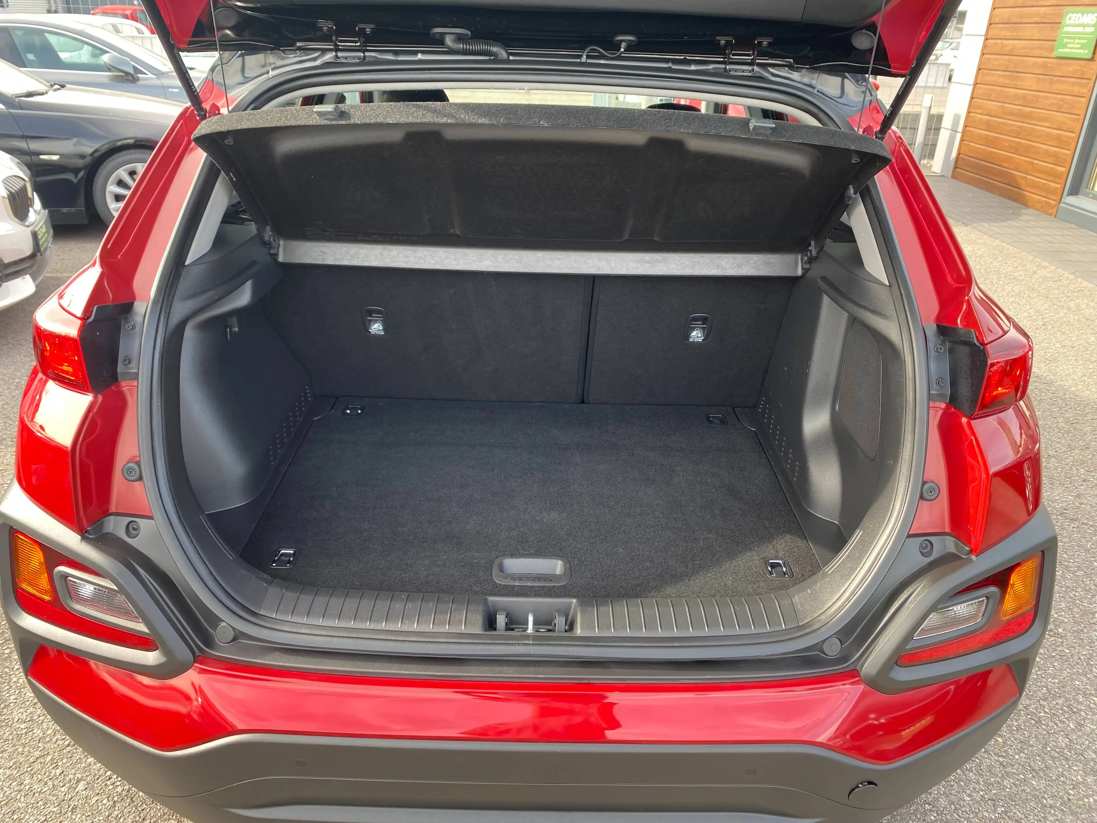 Hyundai KONA 1.6 TGDI 7G-DCT 4WD Premium 1.Hand LED Navi Kamera Carplay HeadUP — photo 33