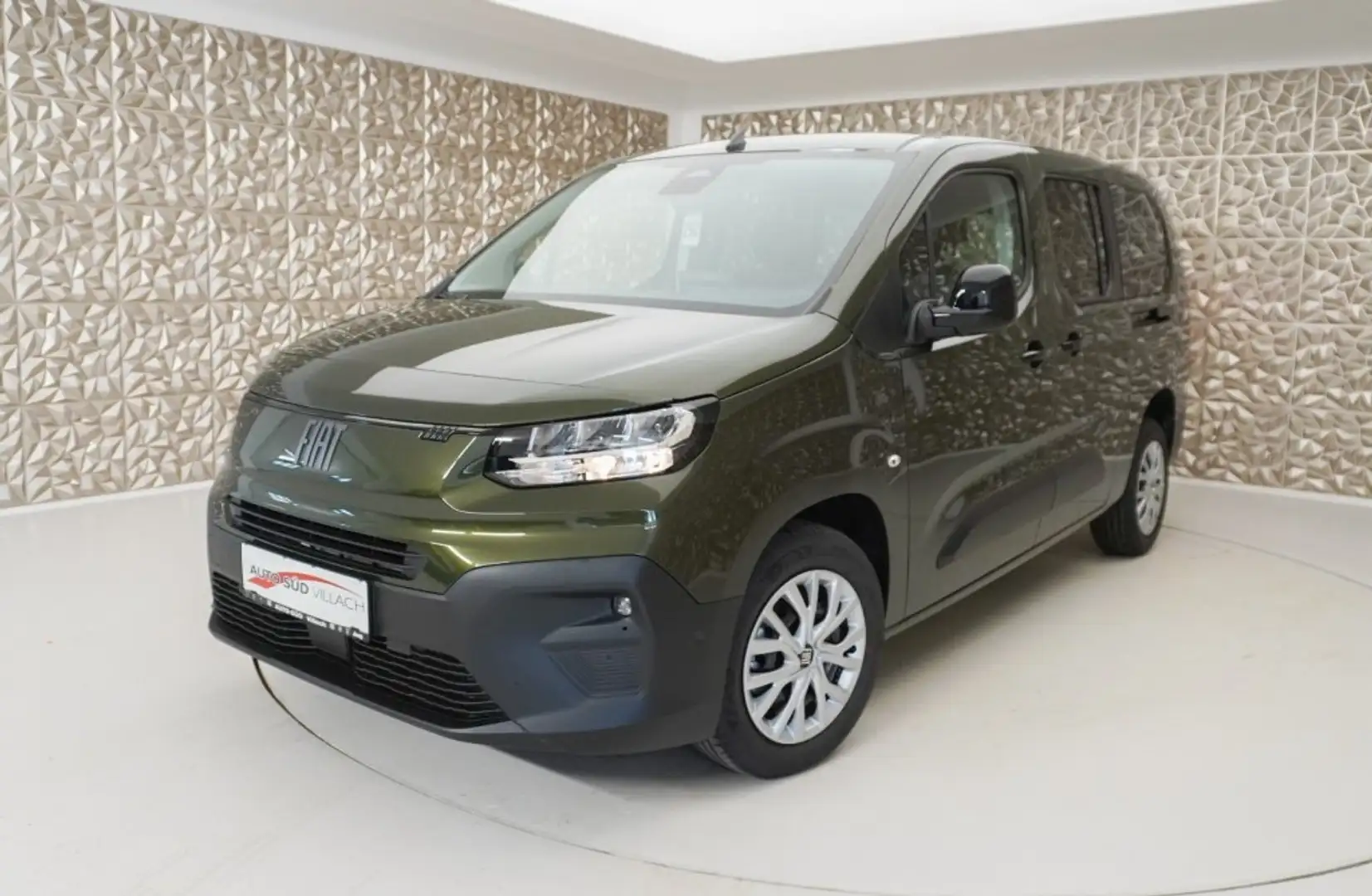 Fiat Doblo Maxi-360 Automatik XL Grün - 1