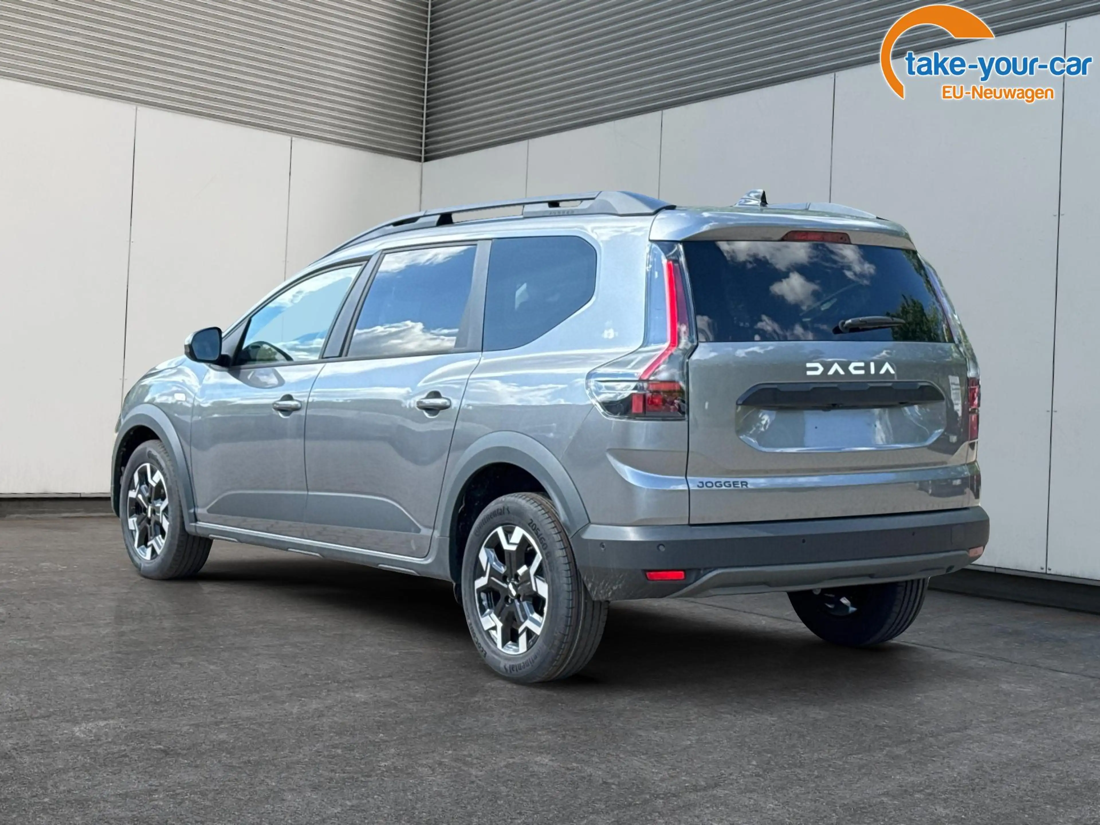 Dacia Jogger Journey NAVI+KAMERA+SHZ+PDC+LED+16"LM 1.0 Tce 1... — photo 32