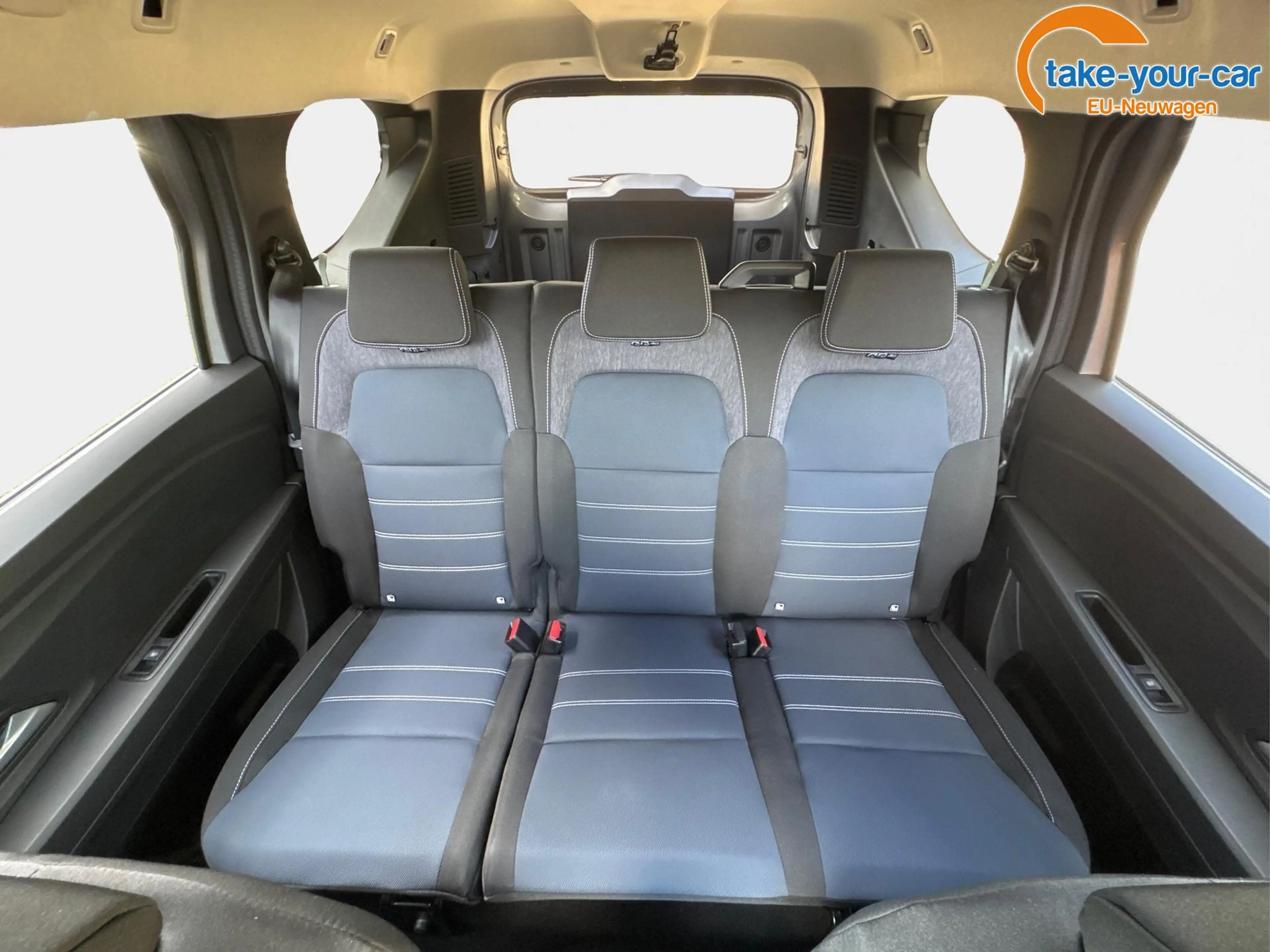 Dacia Jogger Journey NAVI+KAMERA+SHZ+PDC+LED+16"LM 1.0 Tce 1... — photo 28