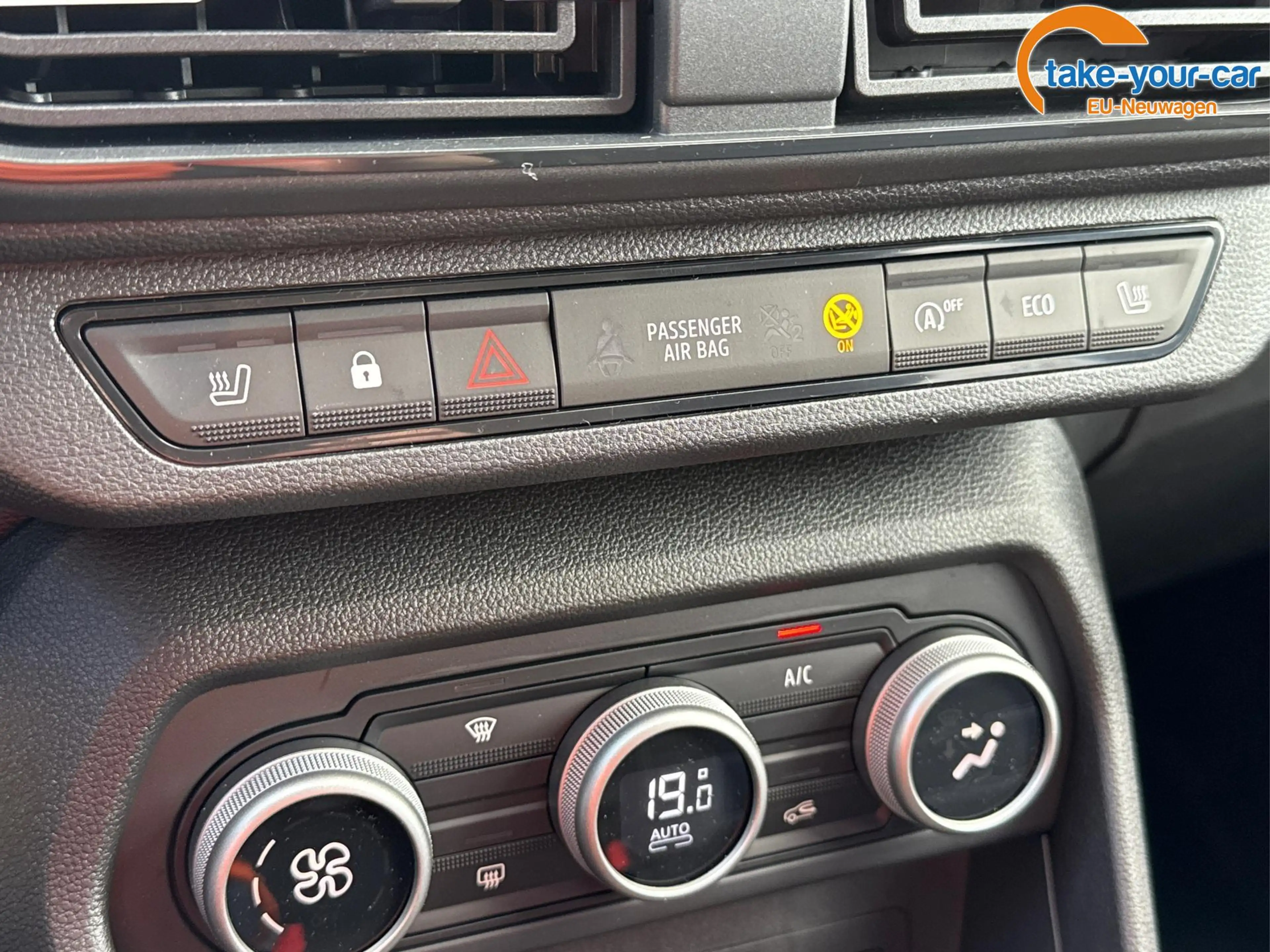 Dacia Jogger Journey NAVI+KAMERA+SHZ+PDC+LED+16"LM 1.0 Tce 1... — photo 20