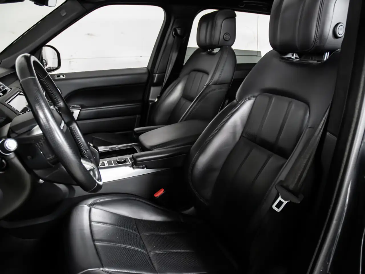 Land Rover Range Rover Sport снимка Land Rover Range Rover Sport