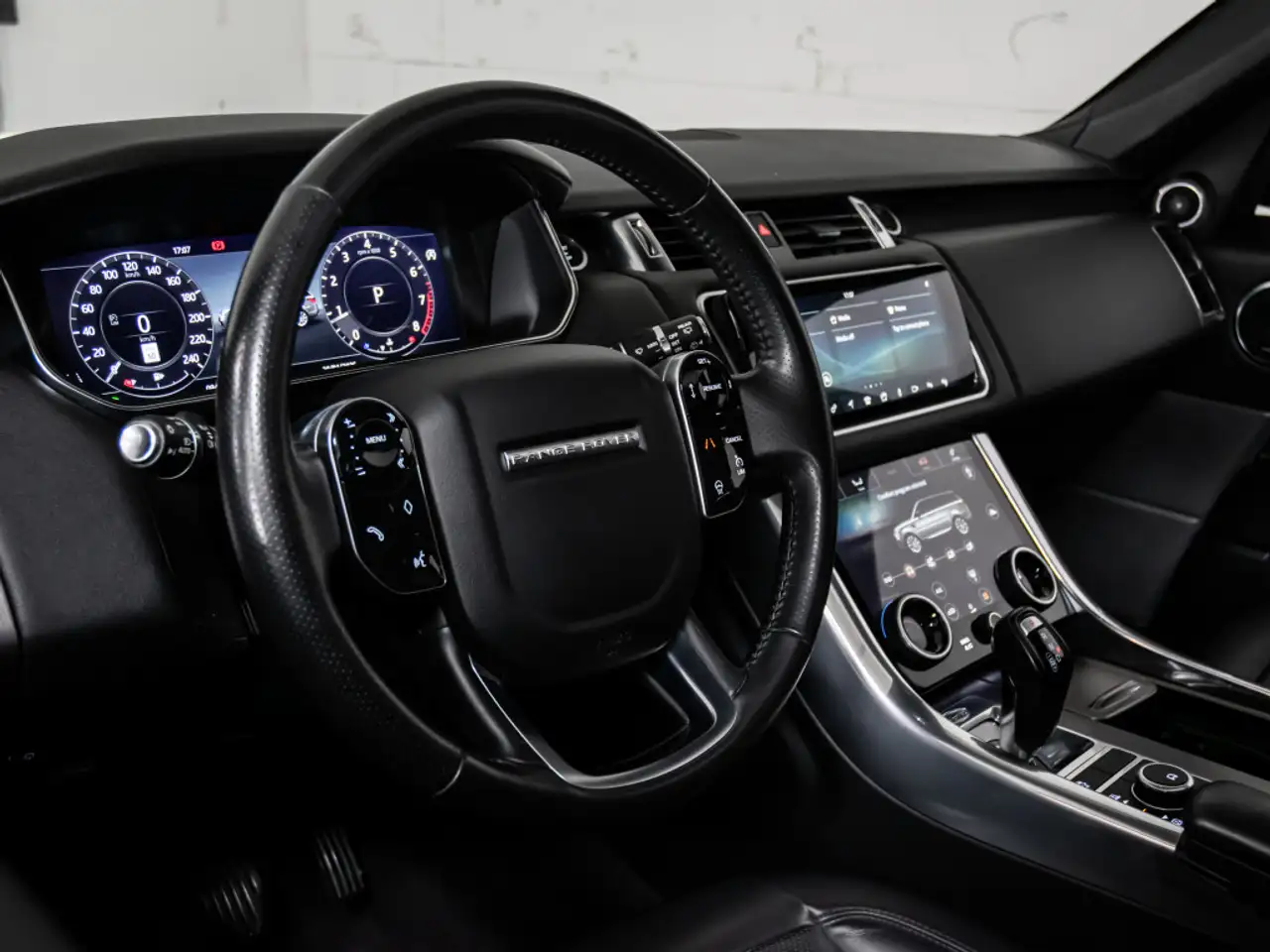 Land Rover Range Rover Sport снимка Land Rover Range Rover Sport