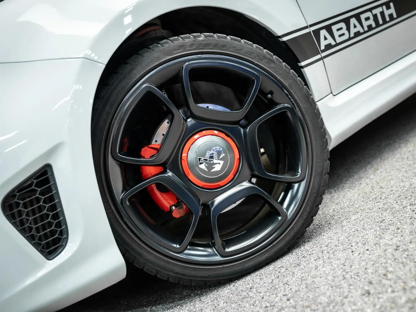 Abarth 595 Pista 500 1.4 T-Jet Abarth | Record Monza uitlaatsysteem Grau - 2