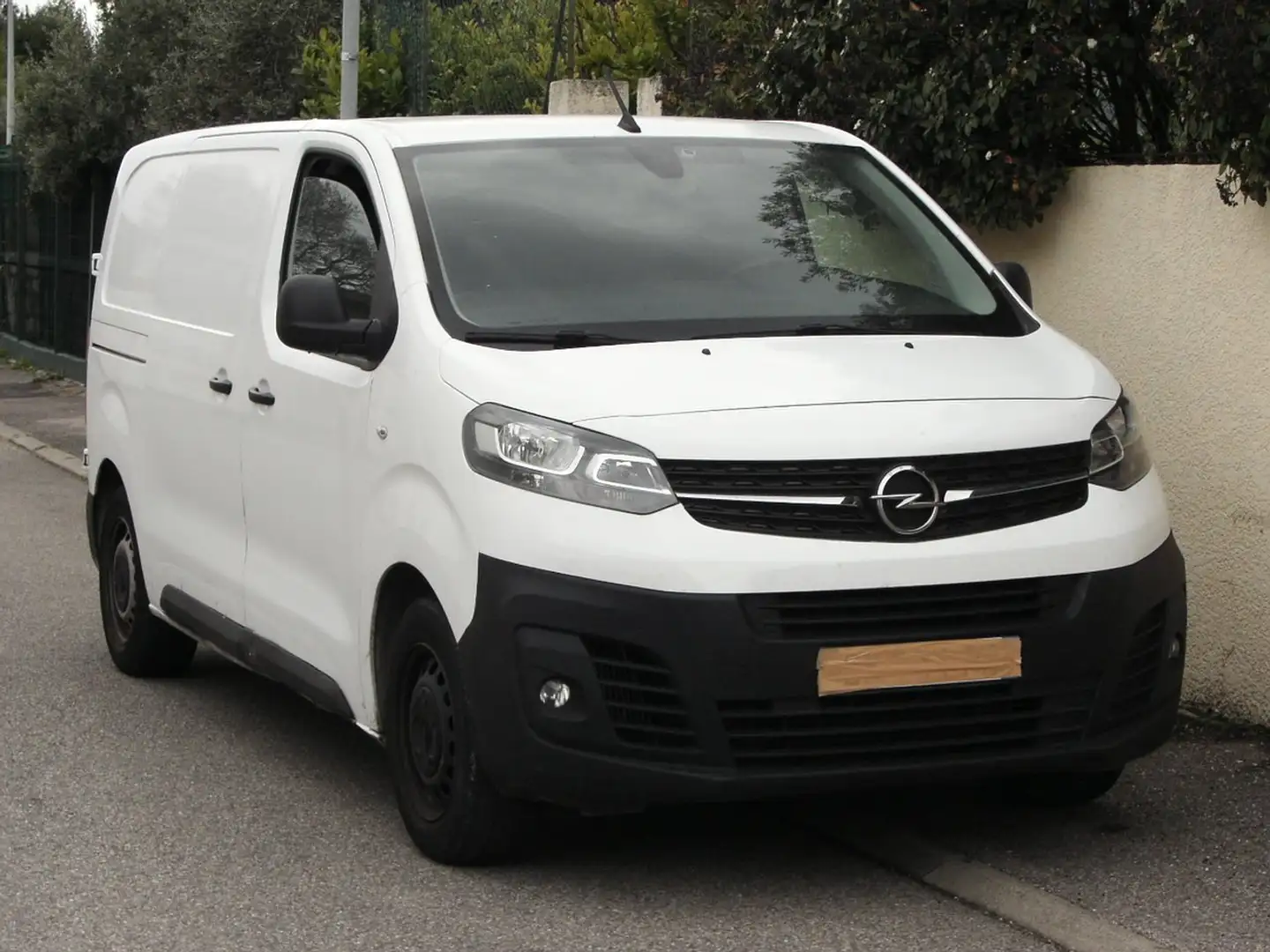 Opel Vivaro III L2 Business Blanc - 1