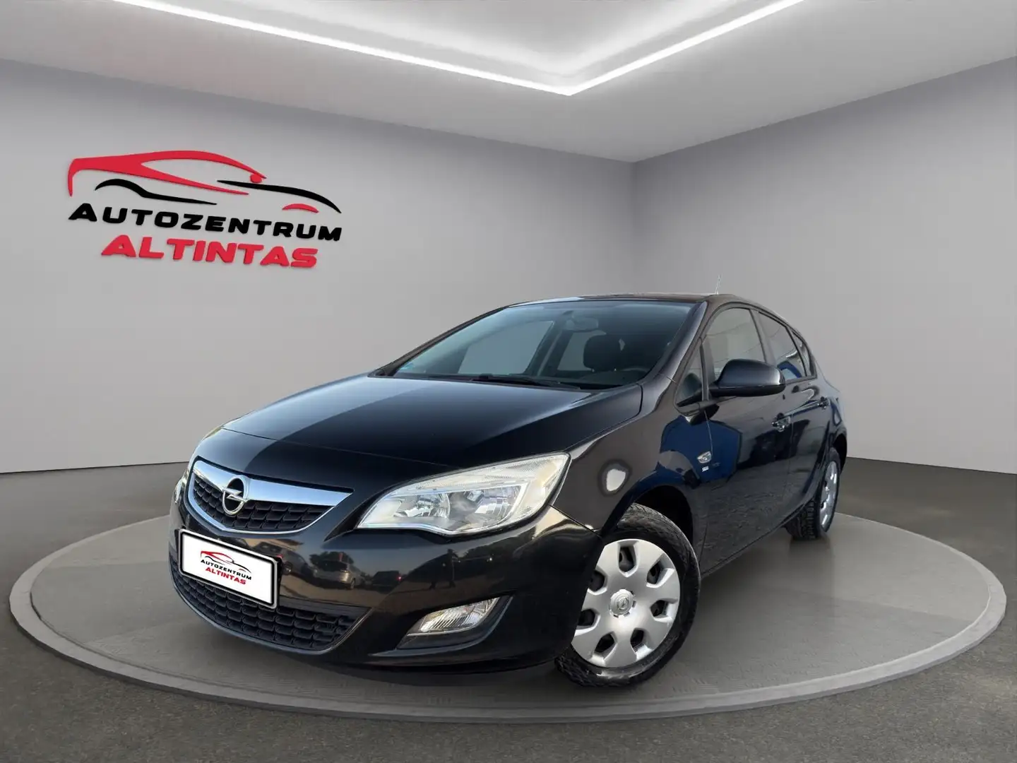 Opel Astra J*Edition*KLIMAAUT*117.000KM*PDC*MFL*TÜVNEU - 1
