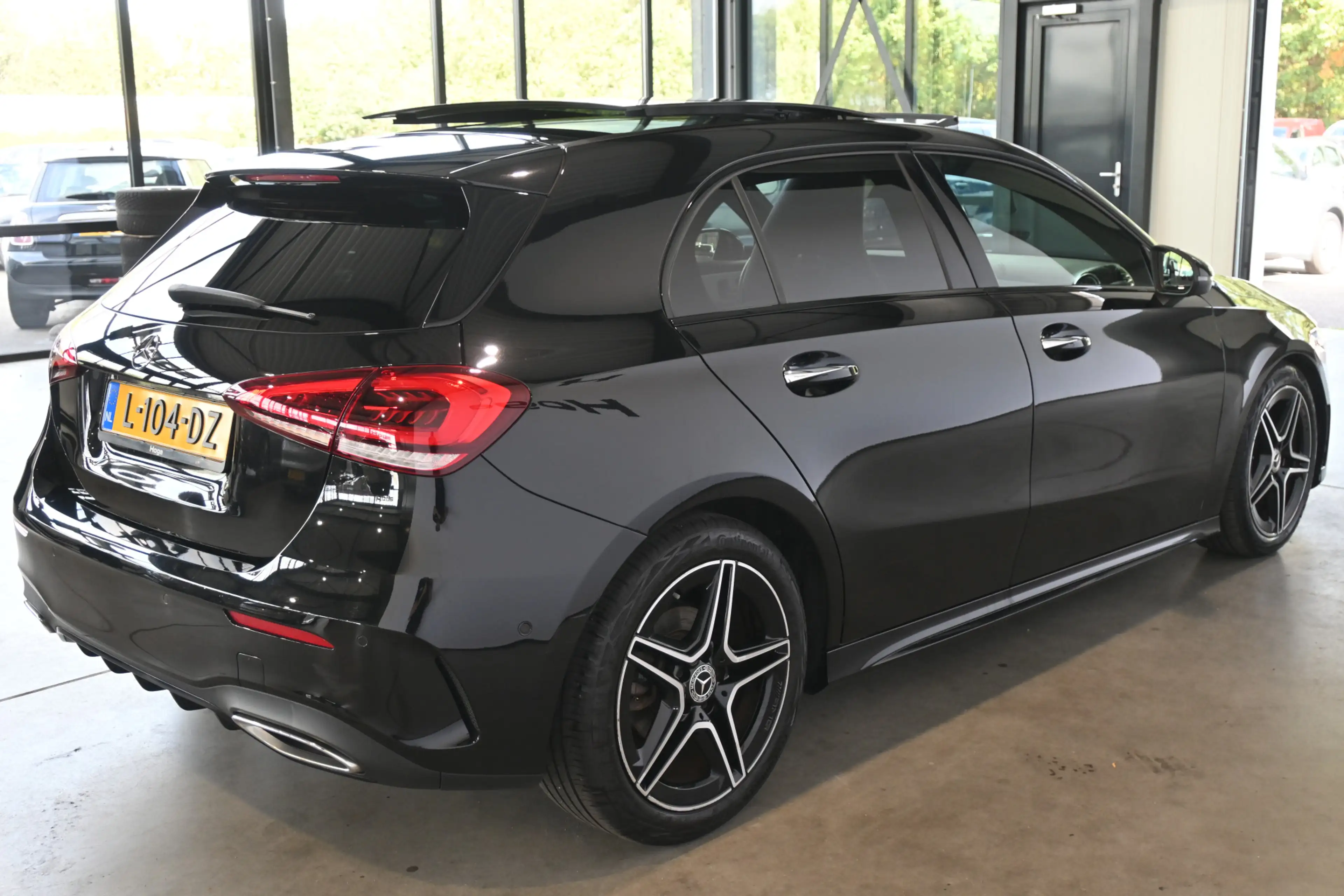 Mercedes-Benz A 180 Business Solution AMG Nap! Clima CarPlay Cruise Pa — photo 15