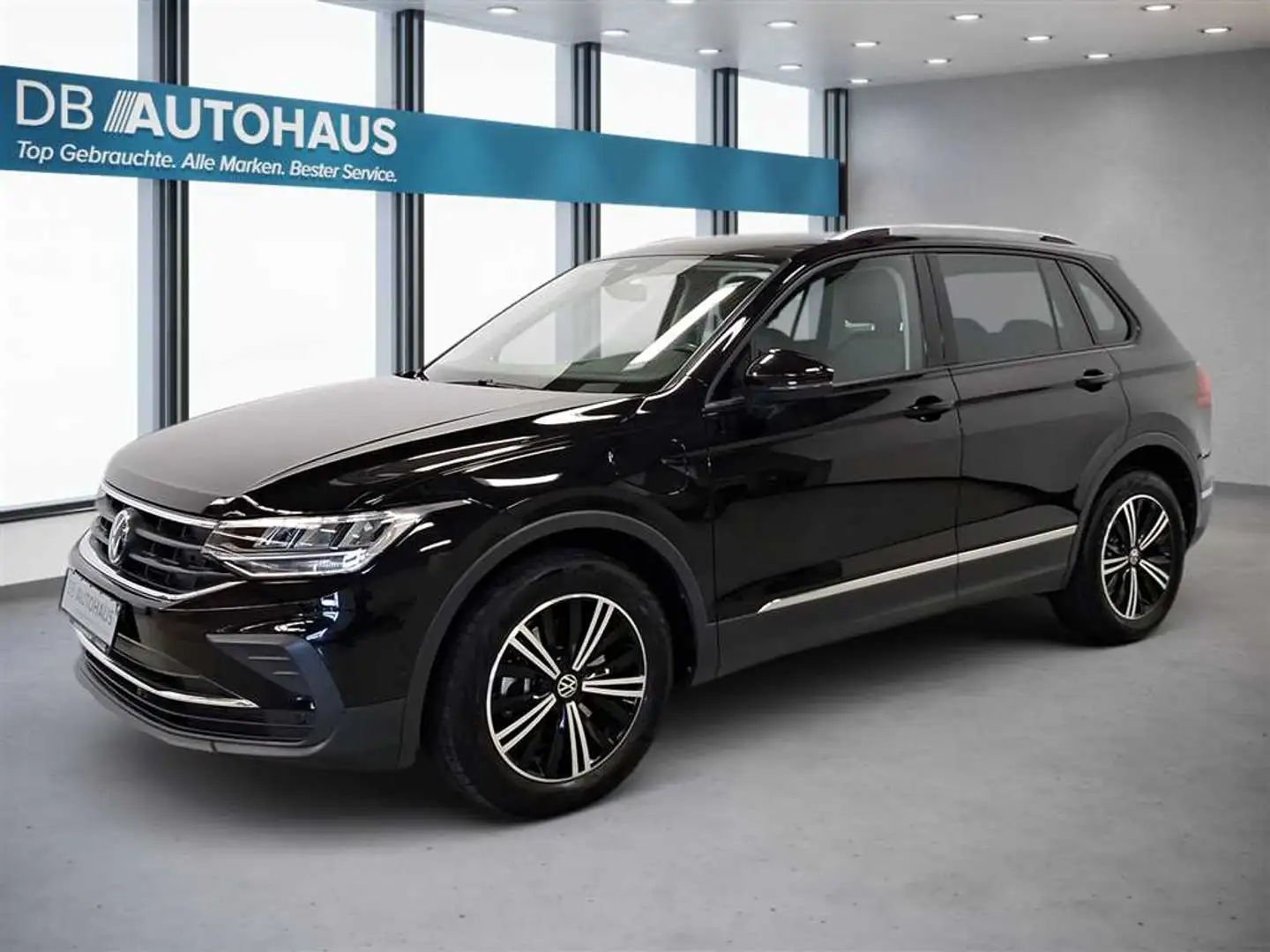 Volkswagen Tiguan Life 1.4 eHybrid DSG Zwart - 1