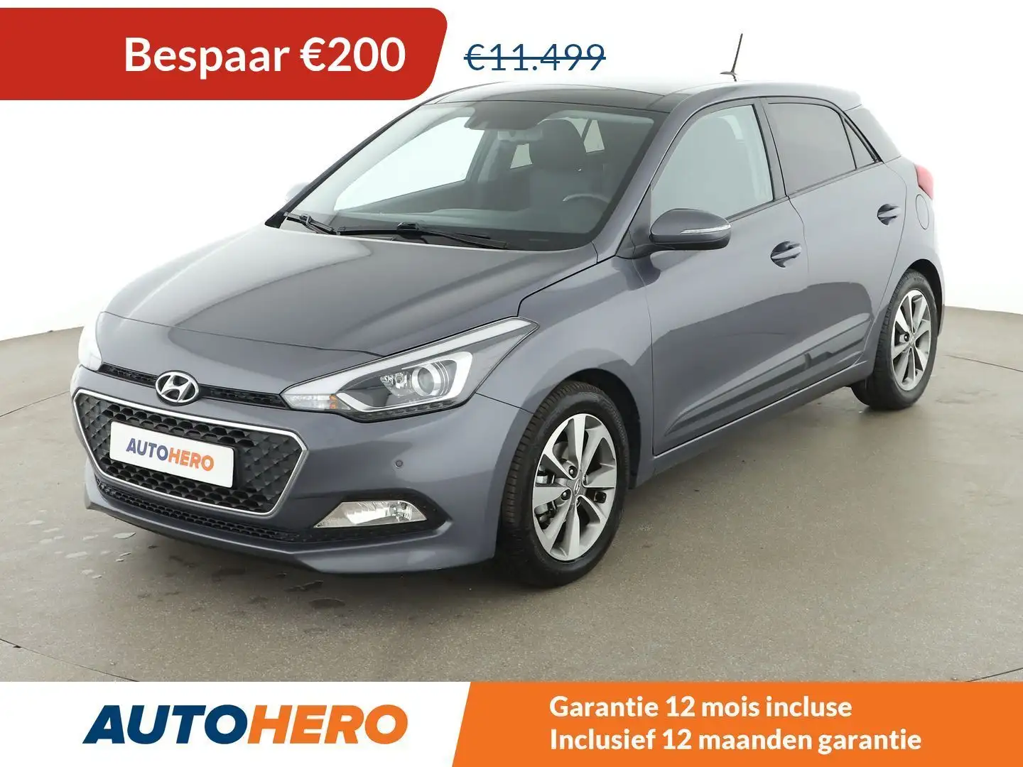Hyundai i20 1.4 Trend Zwart - 1