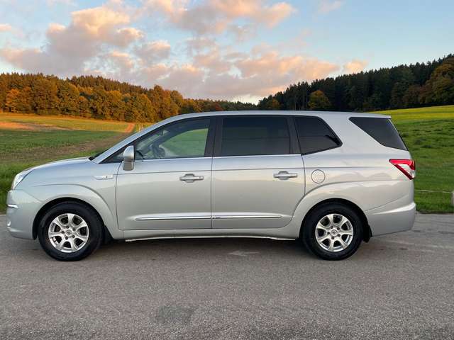 SsangYong Rodius 2.2 Diesel e-XDi 220 Crystal Plus 2WD