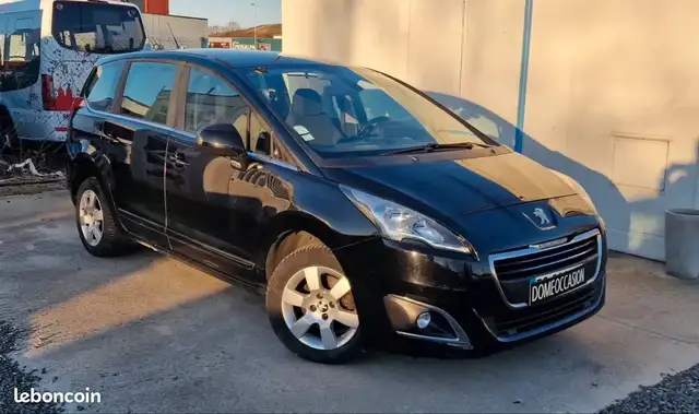Peugeot 5008 1.6 HDI 120