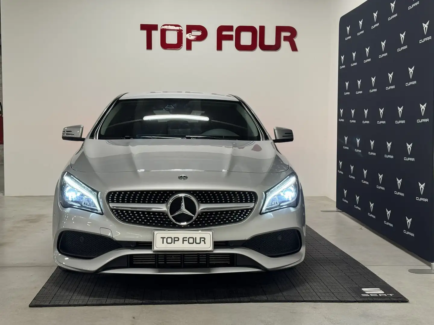 Mercedes-Benz CLA 200 CLA 200 d S.W. 4Matic Automatic Premium Argent - 2