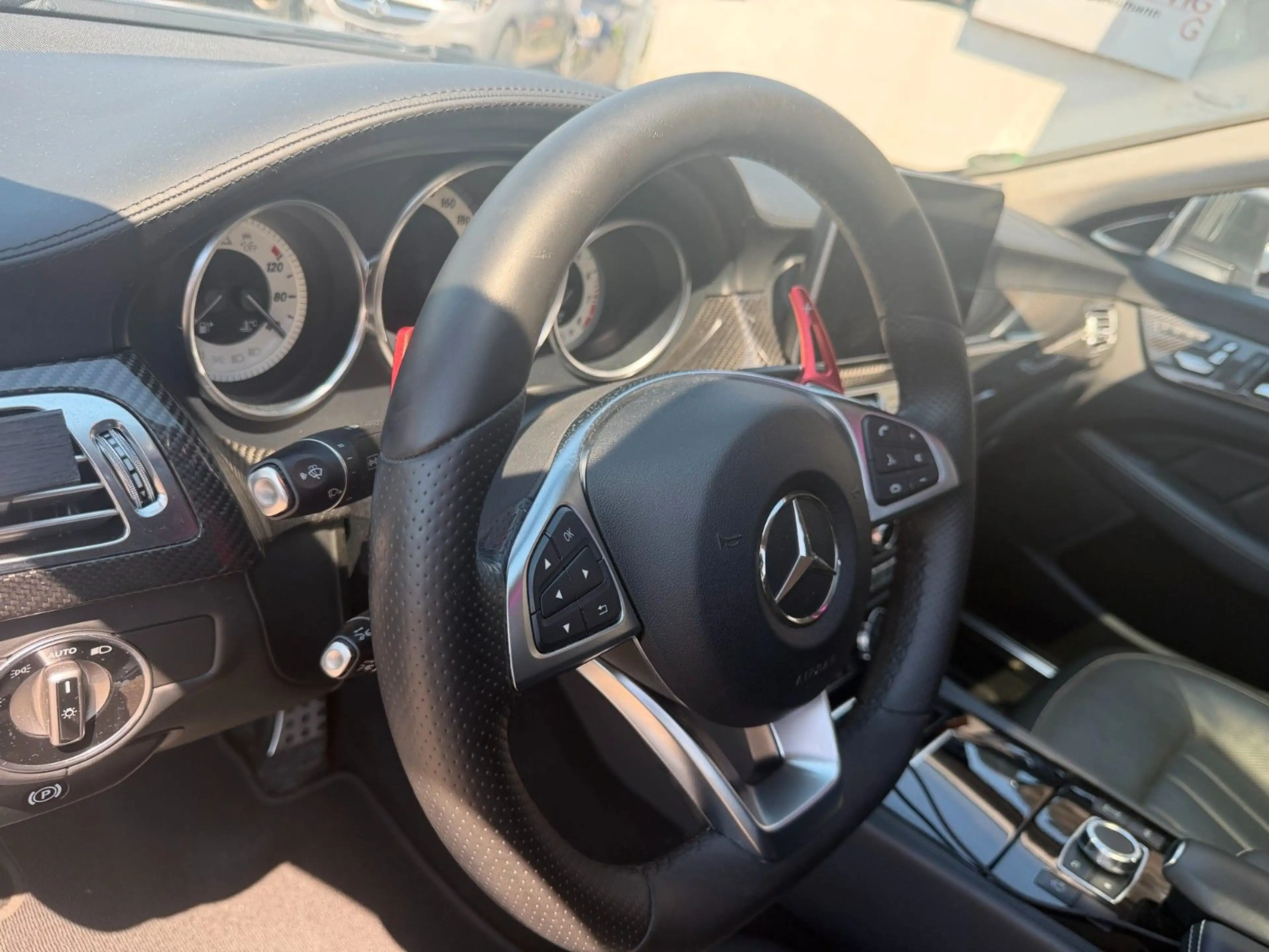 Mercedes-Benz CLS 500 BlueEfficiency/ AMG PAKET — photo 15